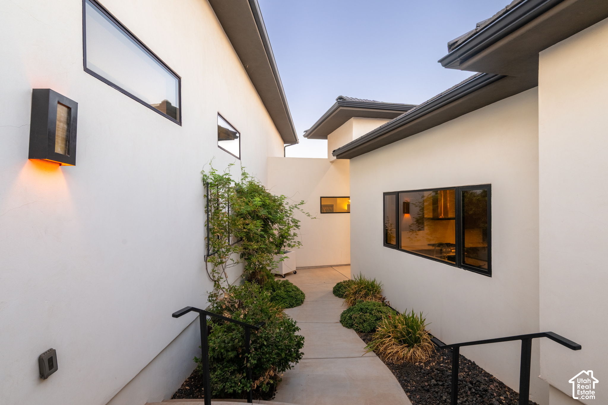 main property photo 49
