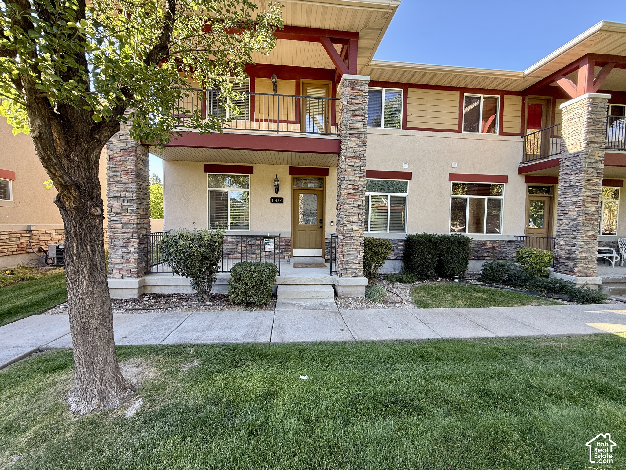 main property photo 59