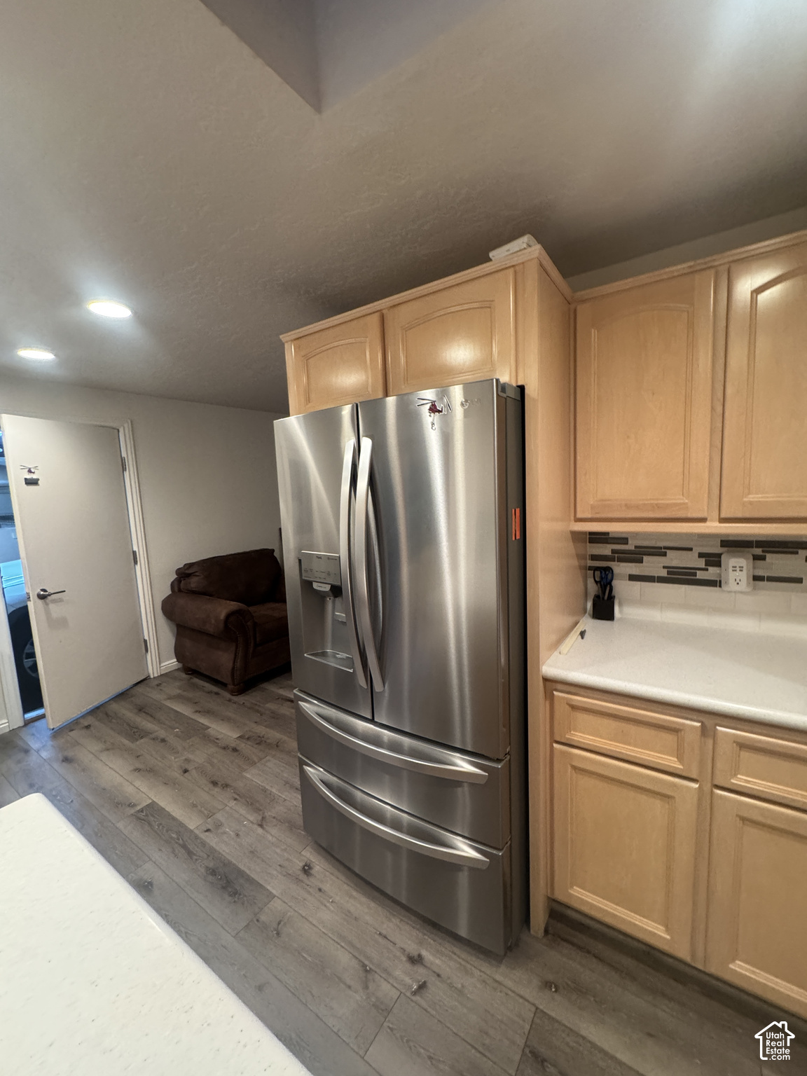 main property photo 15