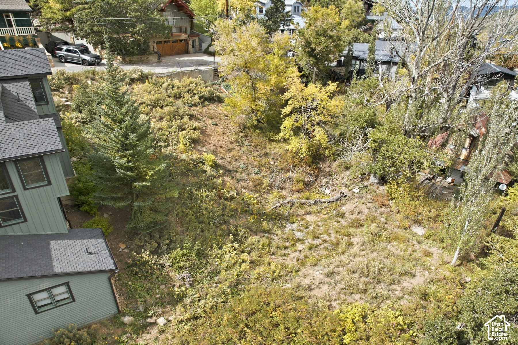 main property photo 8