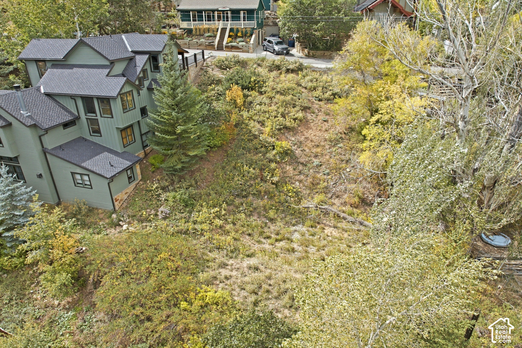 main property photo 9