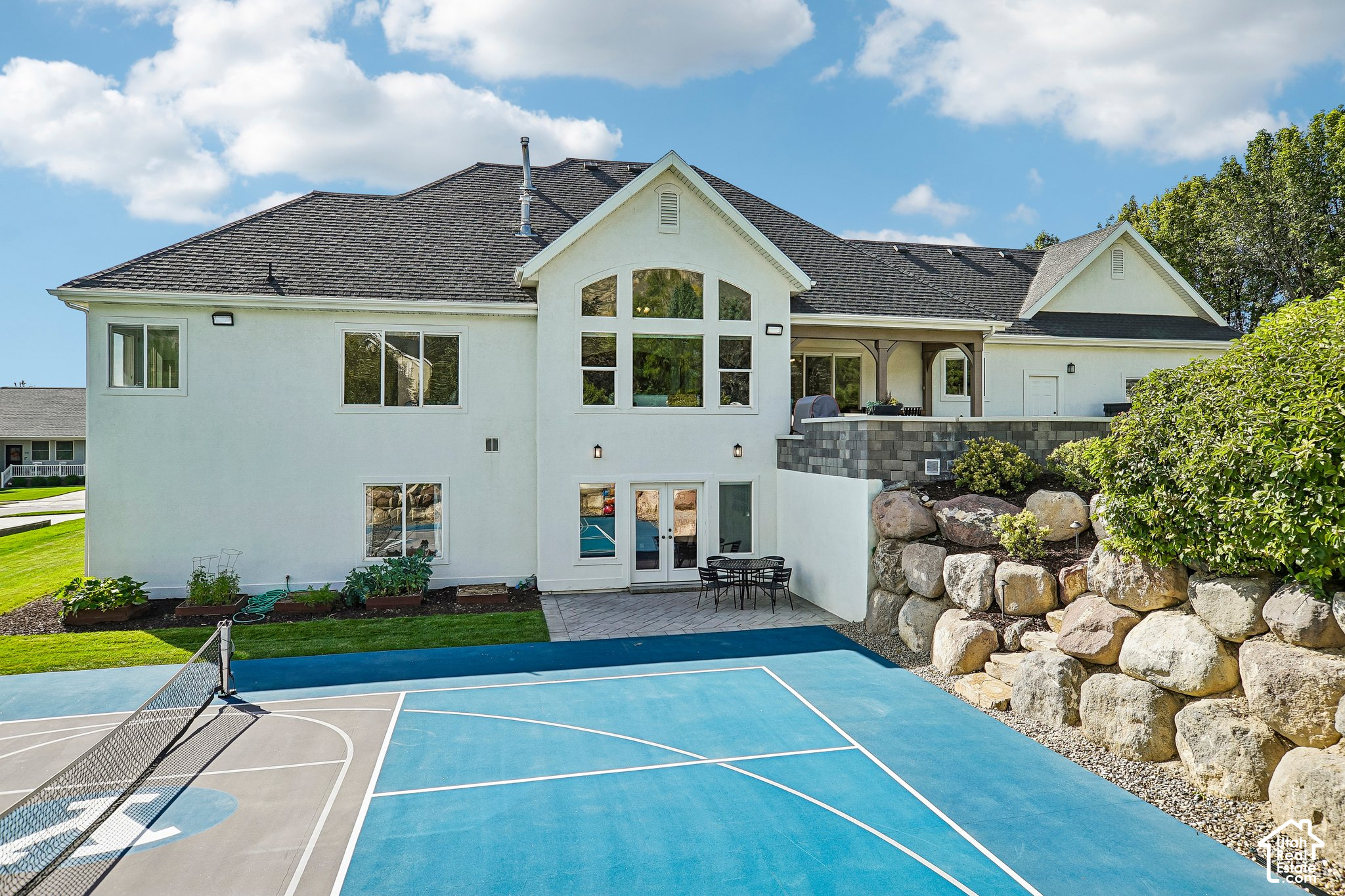main property photo 42