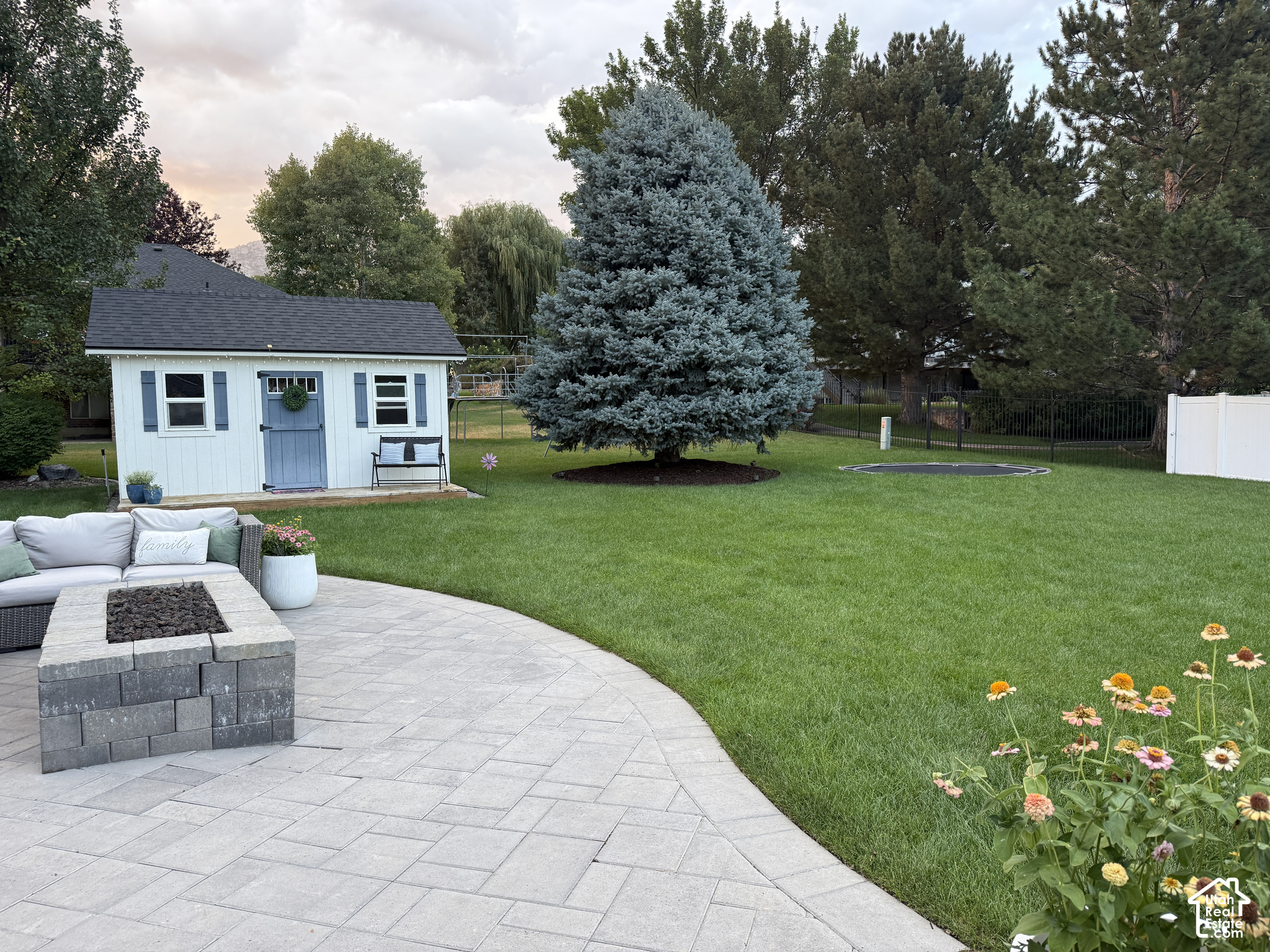 main property photo 45
