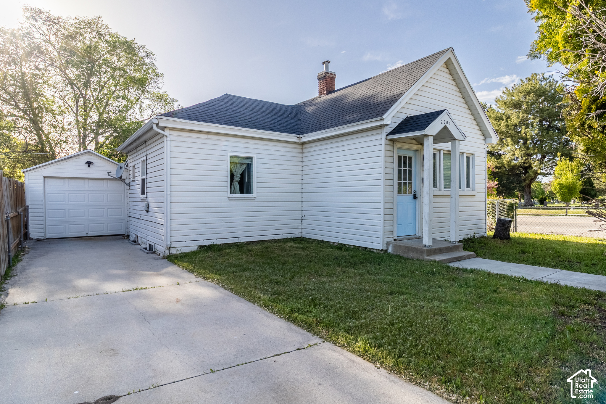 main property photo 1