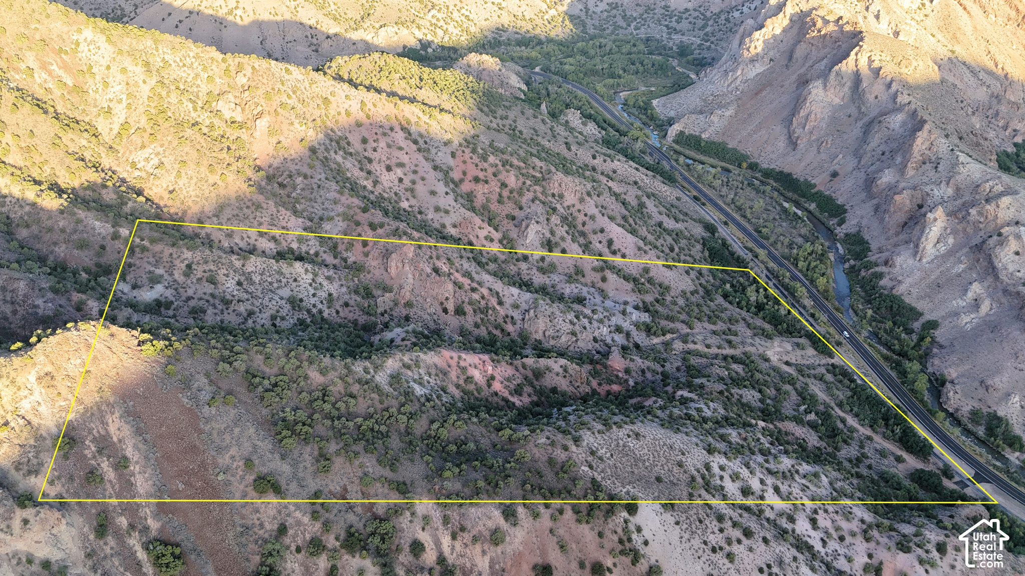 main property photo 3