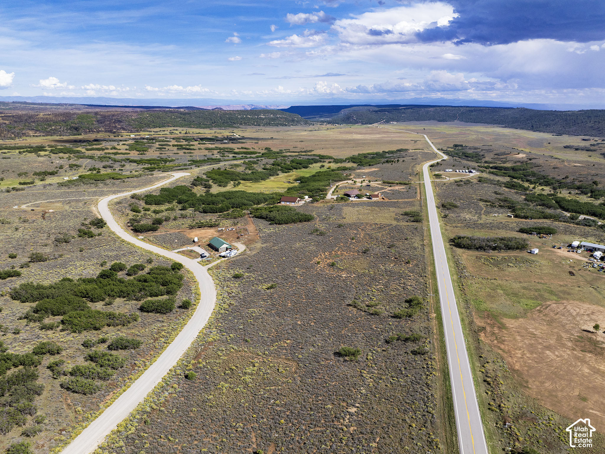 main property photo 8