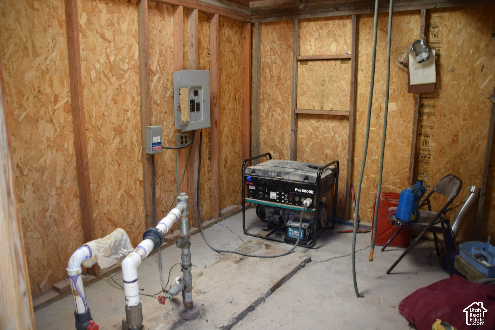 main property photo 5