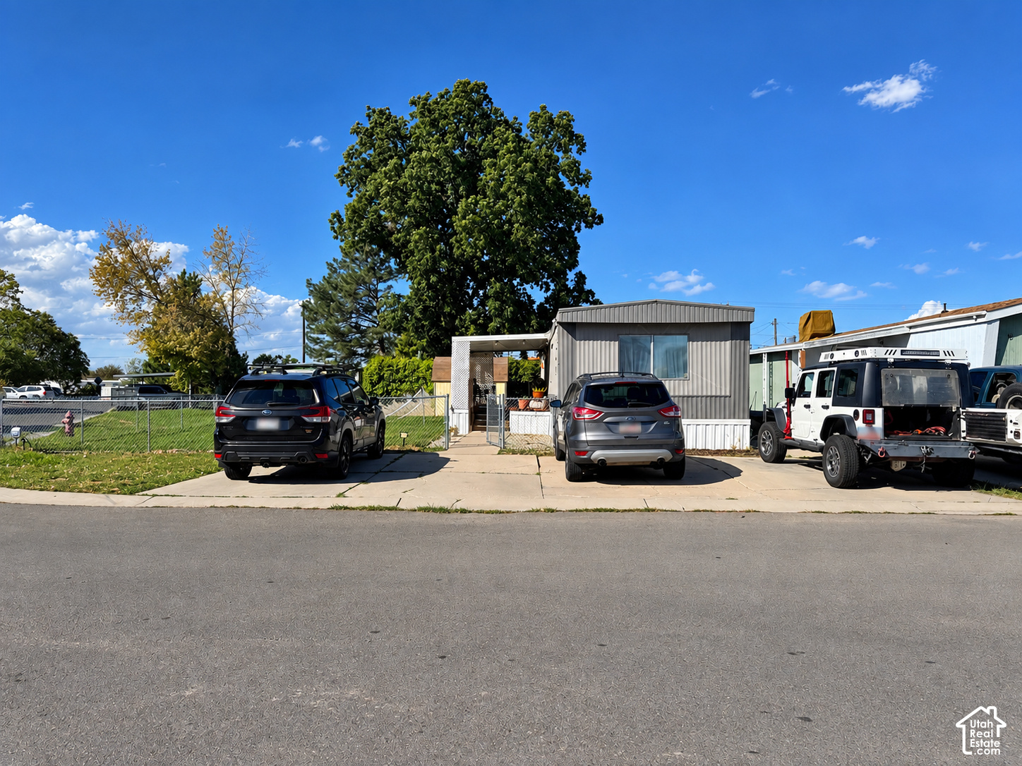 main property photo 34