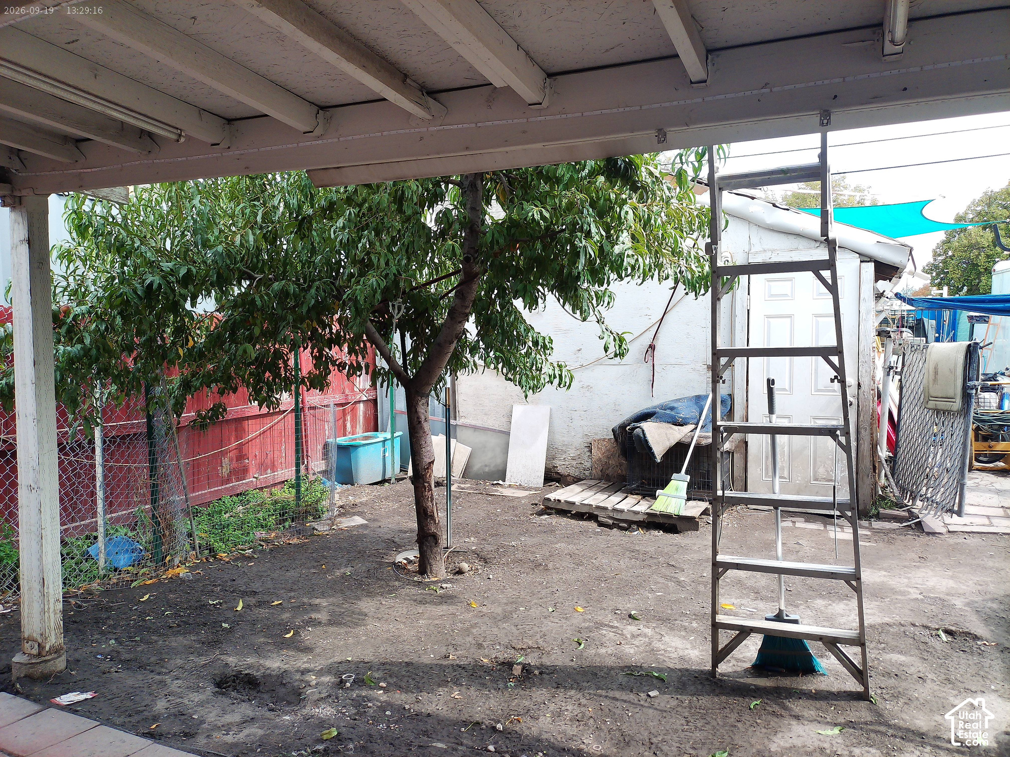 main property photo 15
