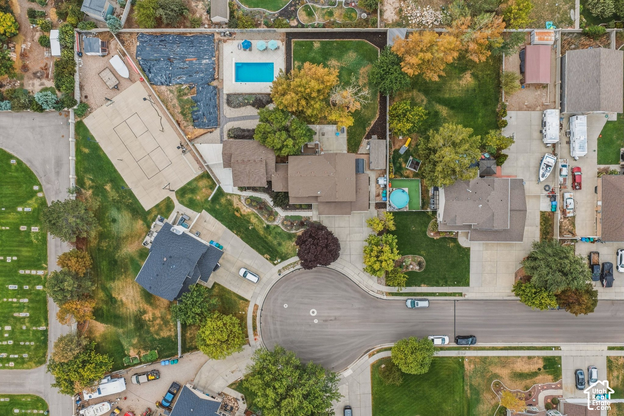 main property photo 89