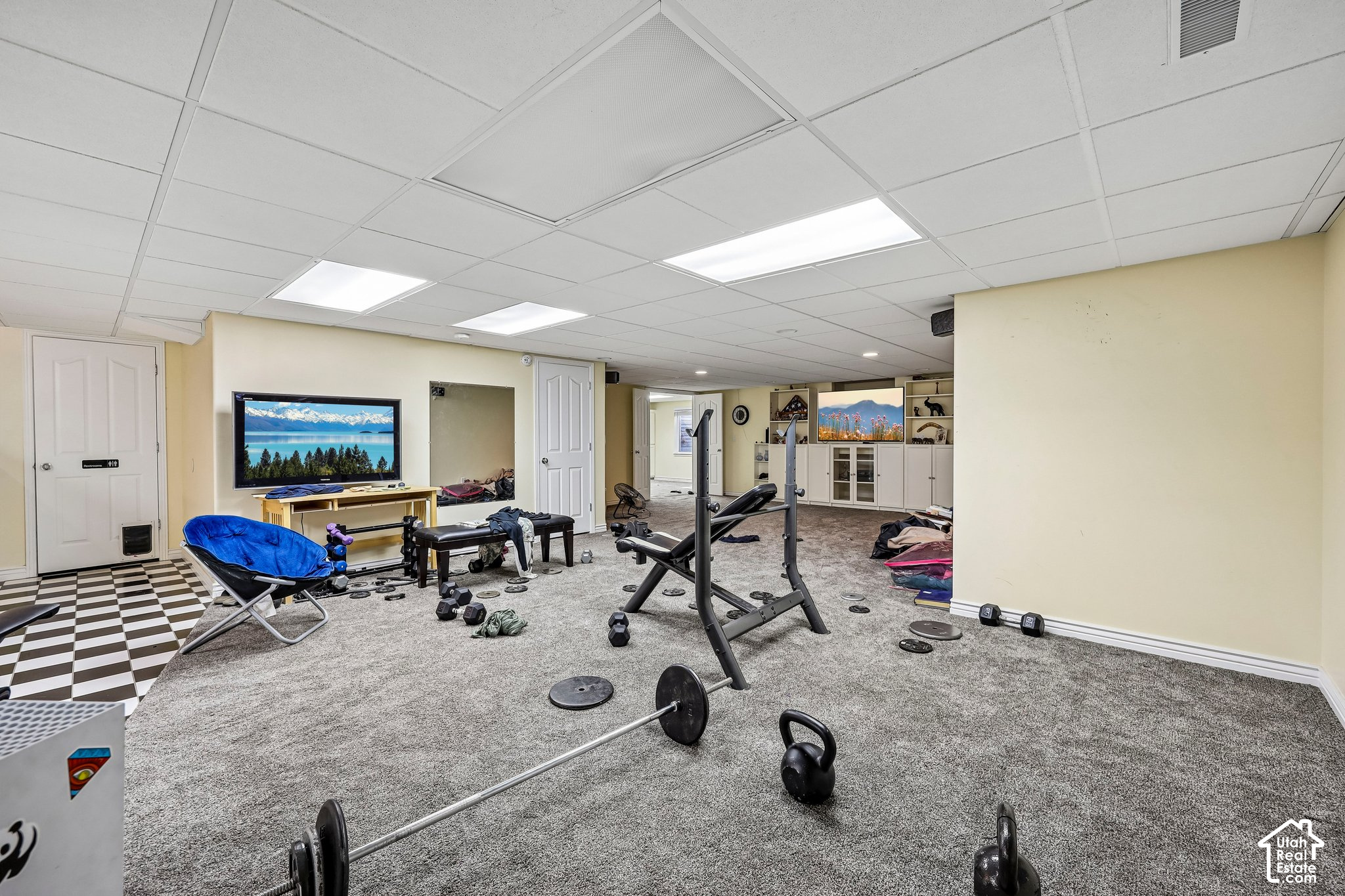 main property photo 45