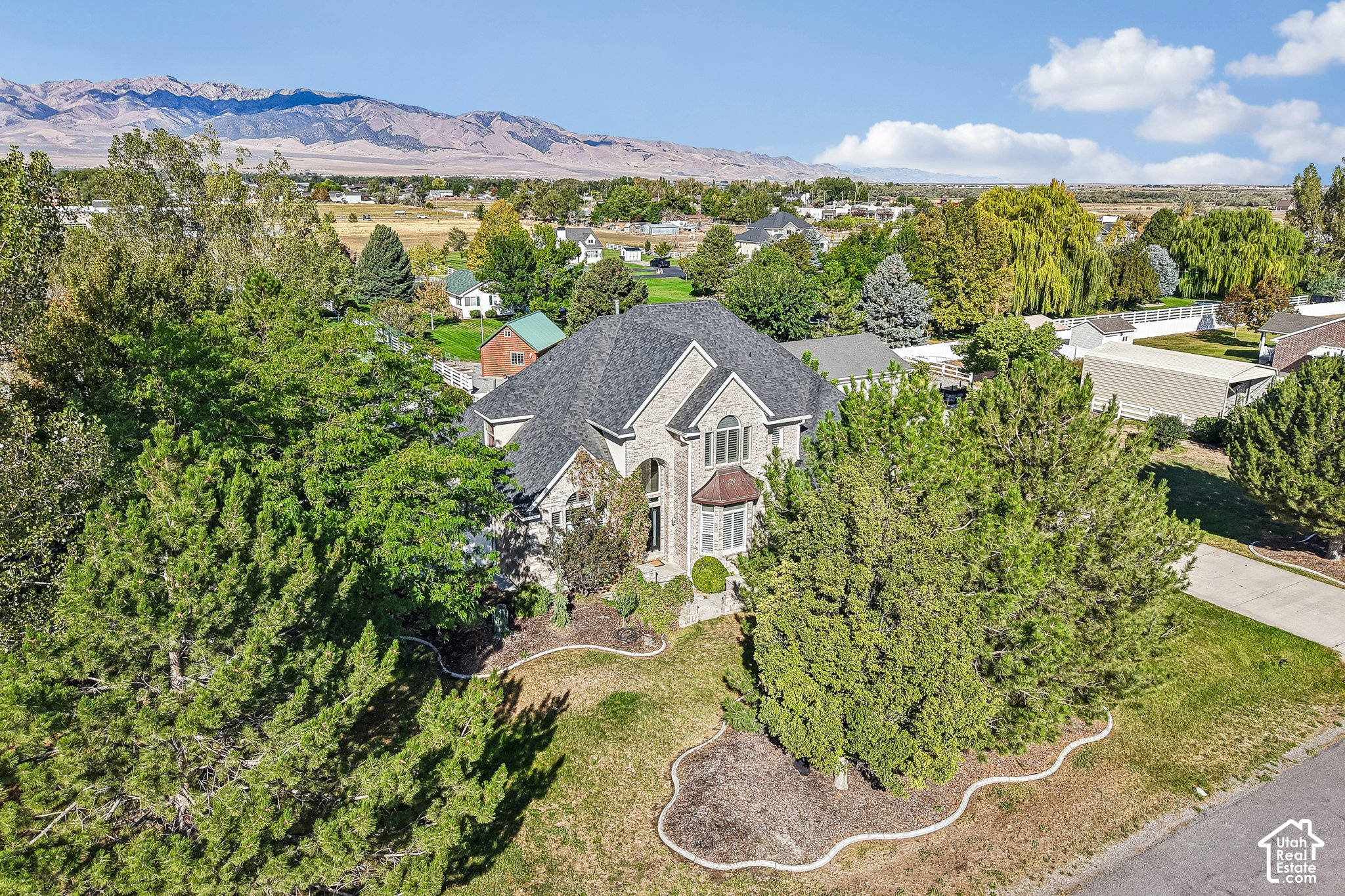 main property photo 61