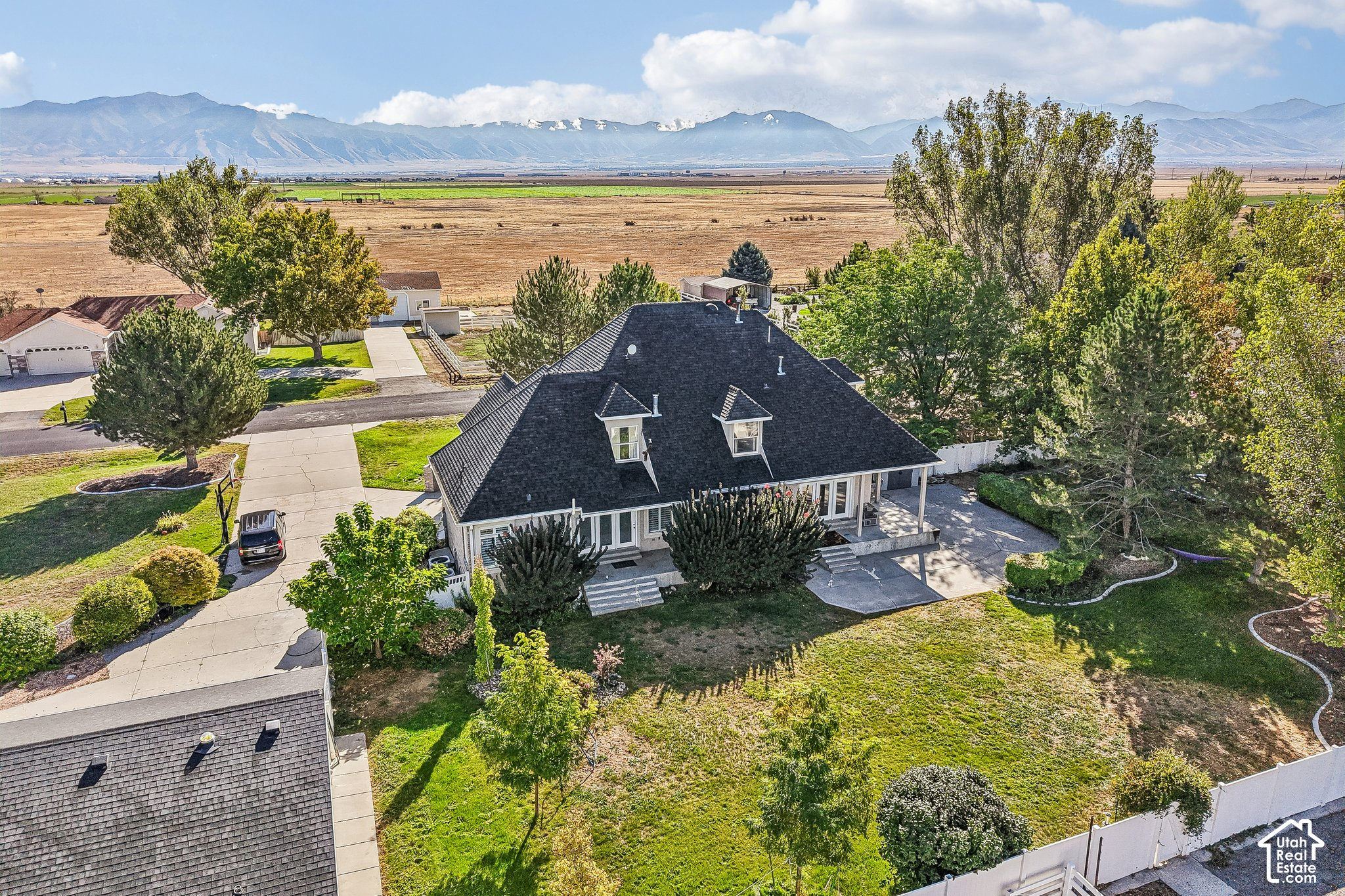main property photo 68