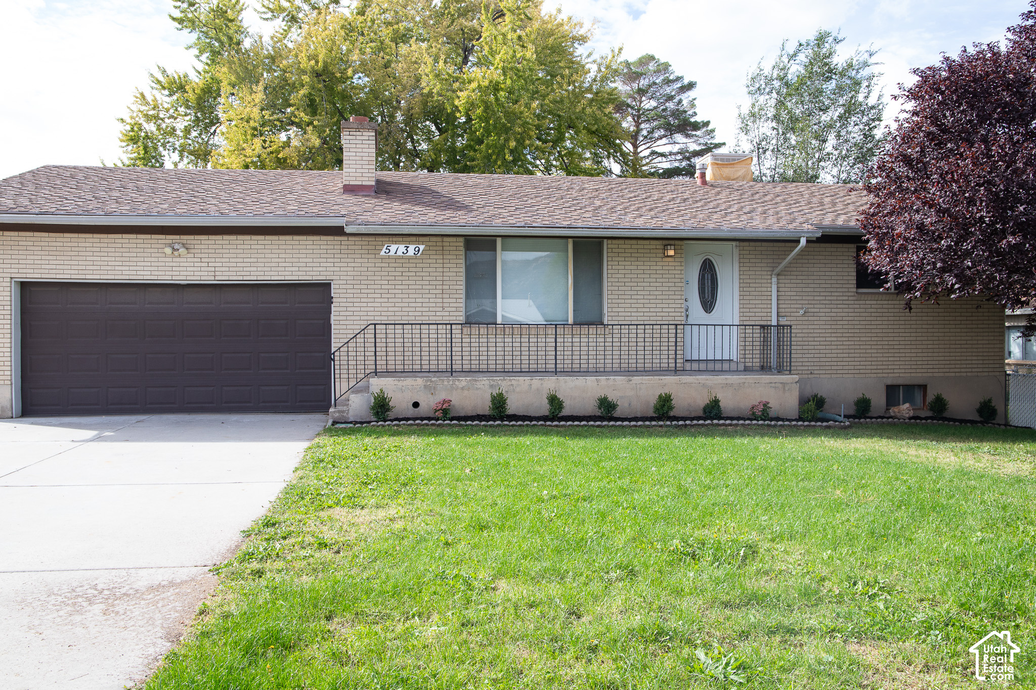 main property photo 70