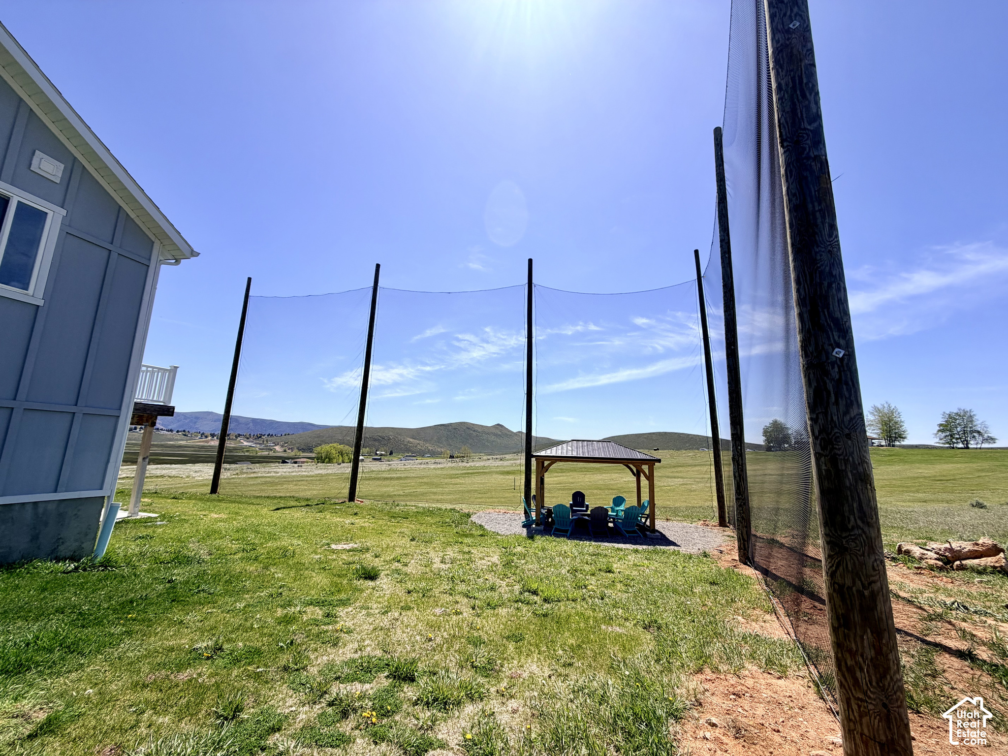 property viewer photo 1