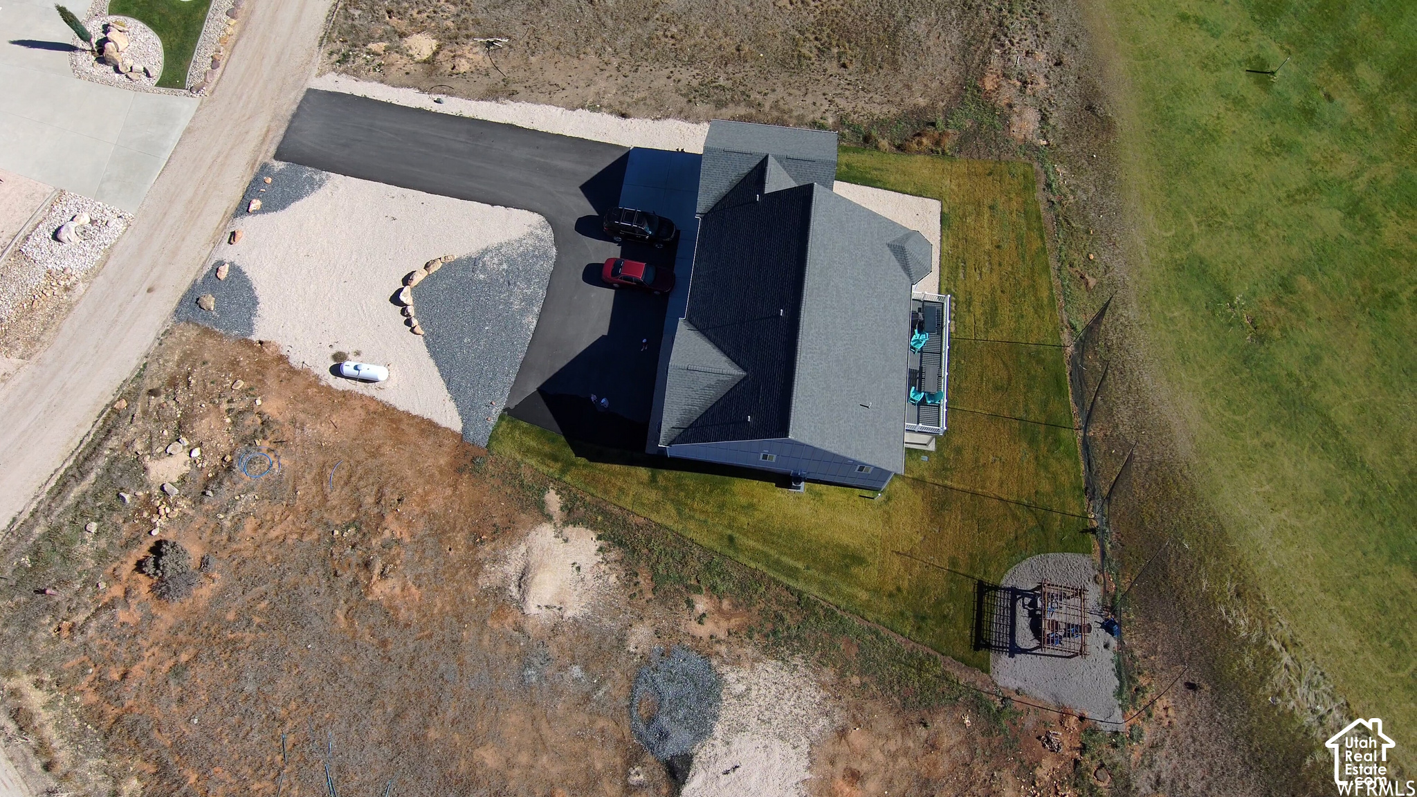 property viewer photo 42