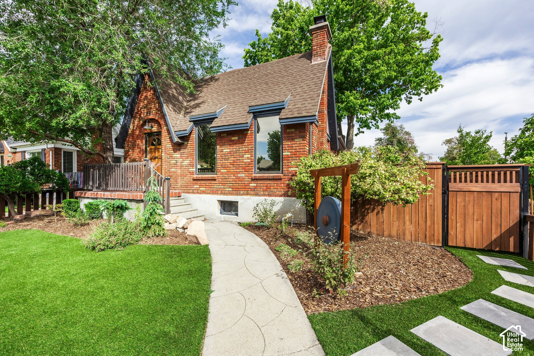 main property photo 39