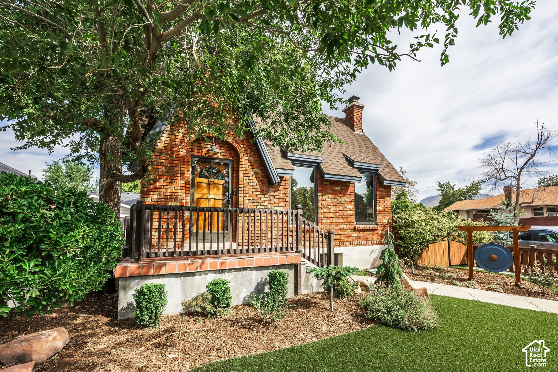 main property photo 41