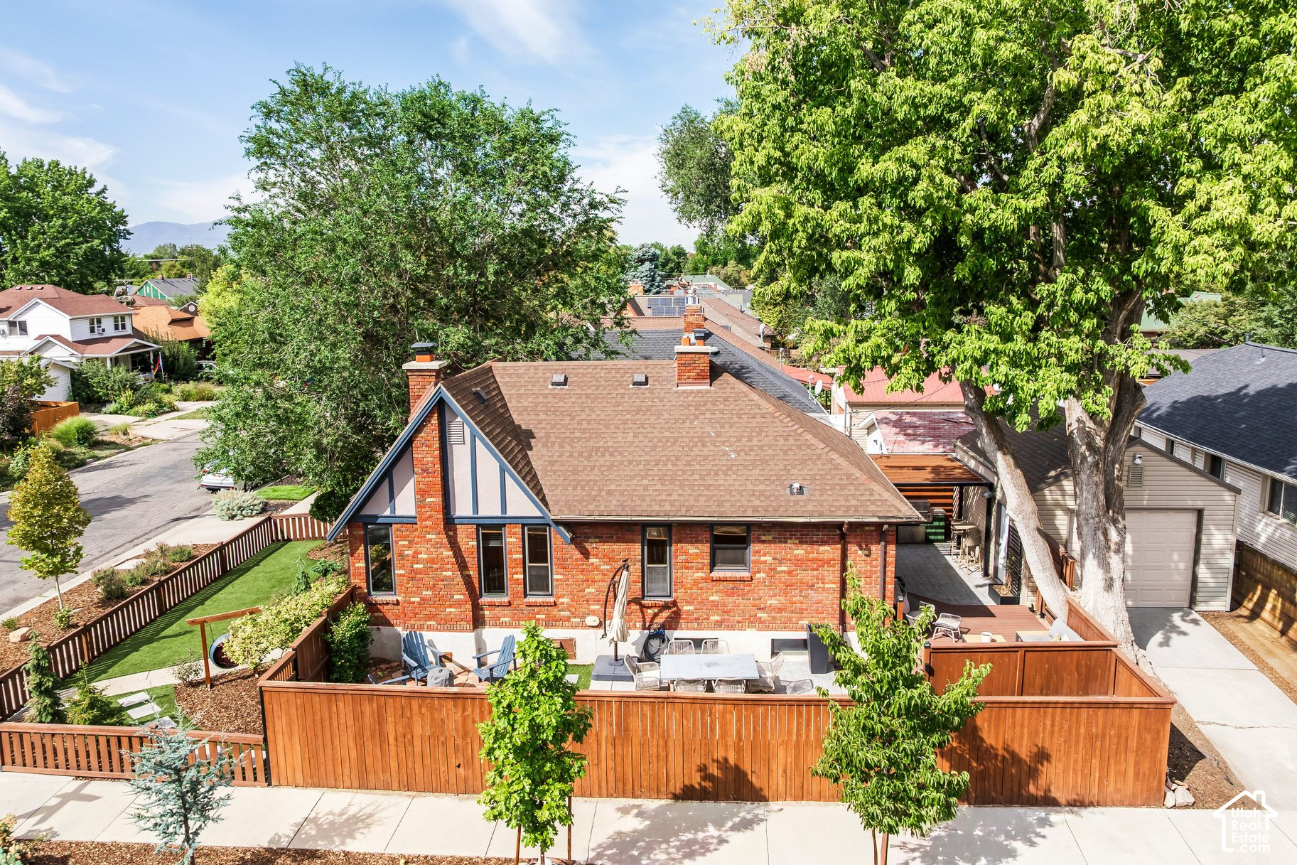 main property photo 48