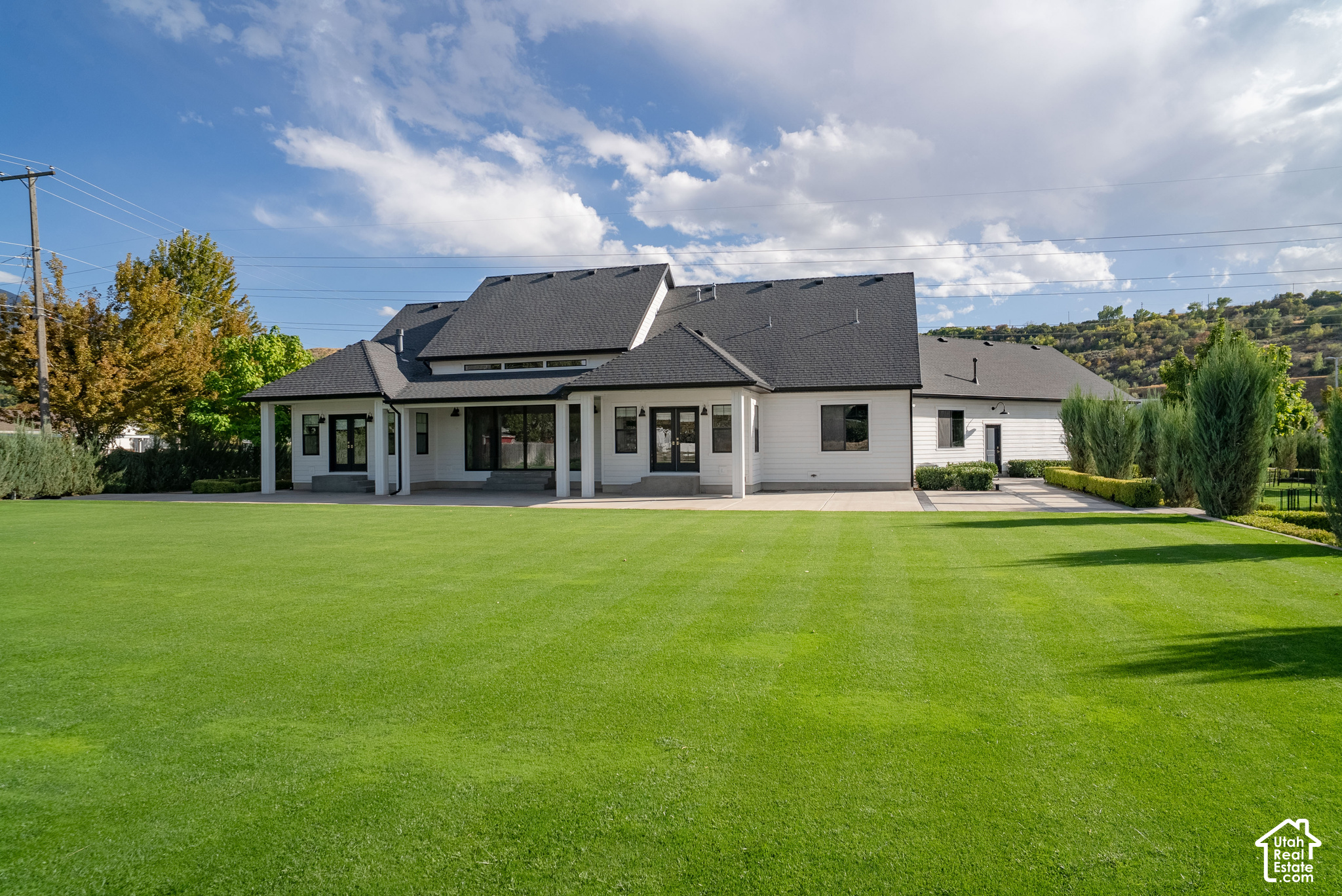 main property photo 45
