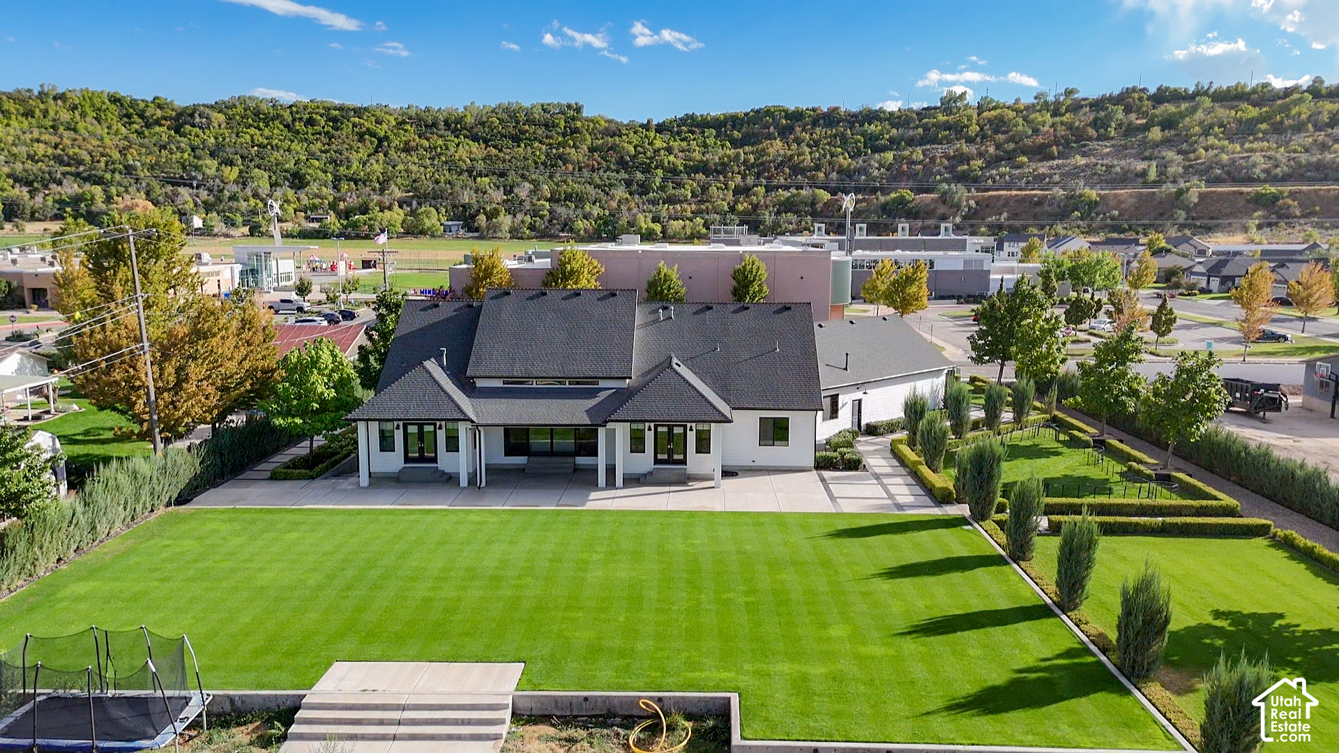main property photo 54