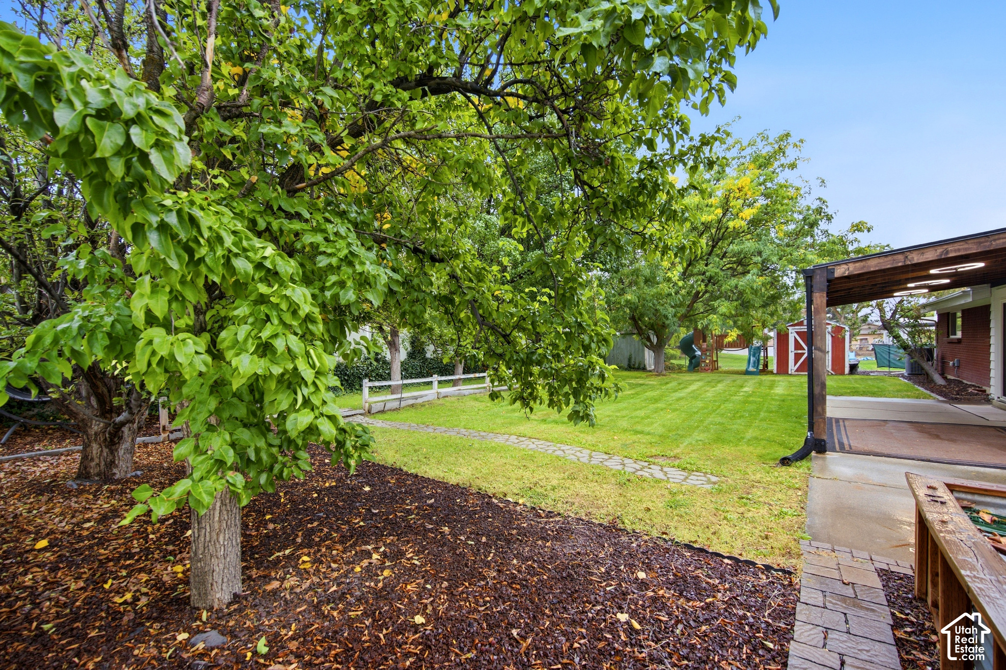 main property photo 35