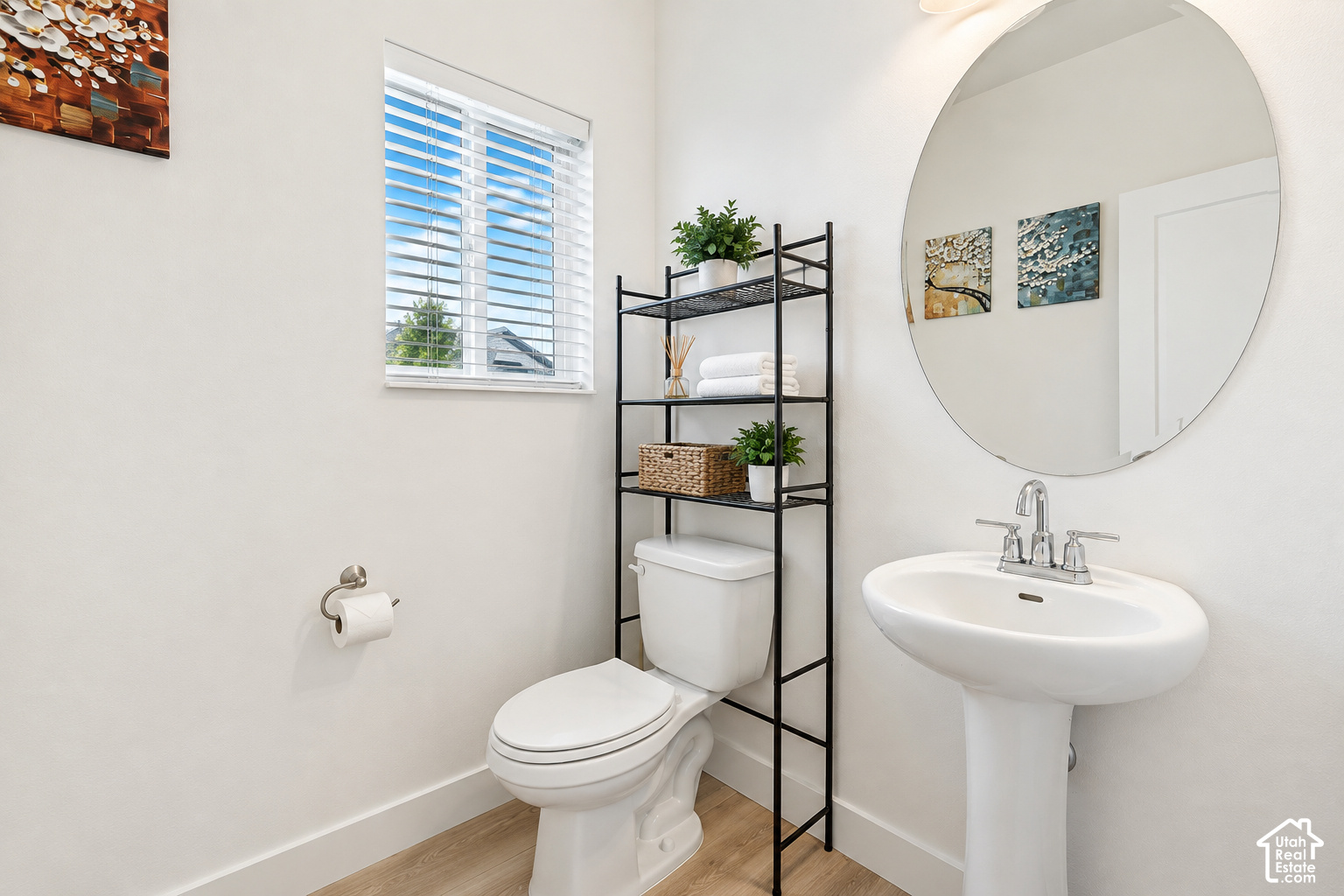 main property photo 10
