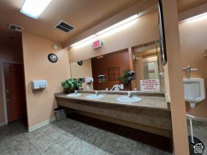main property photo 51