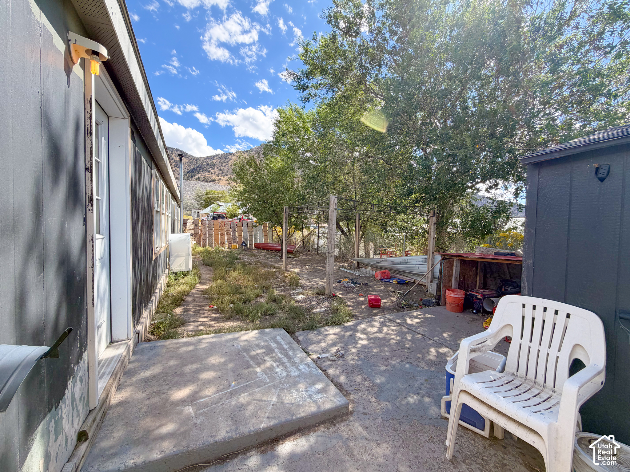 main property photo 13