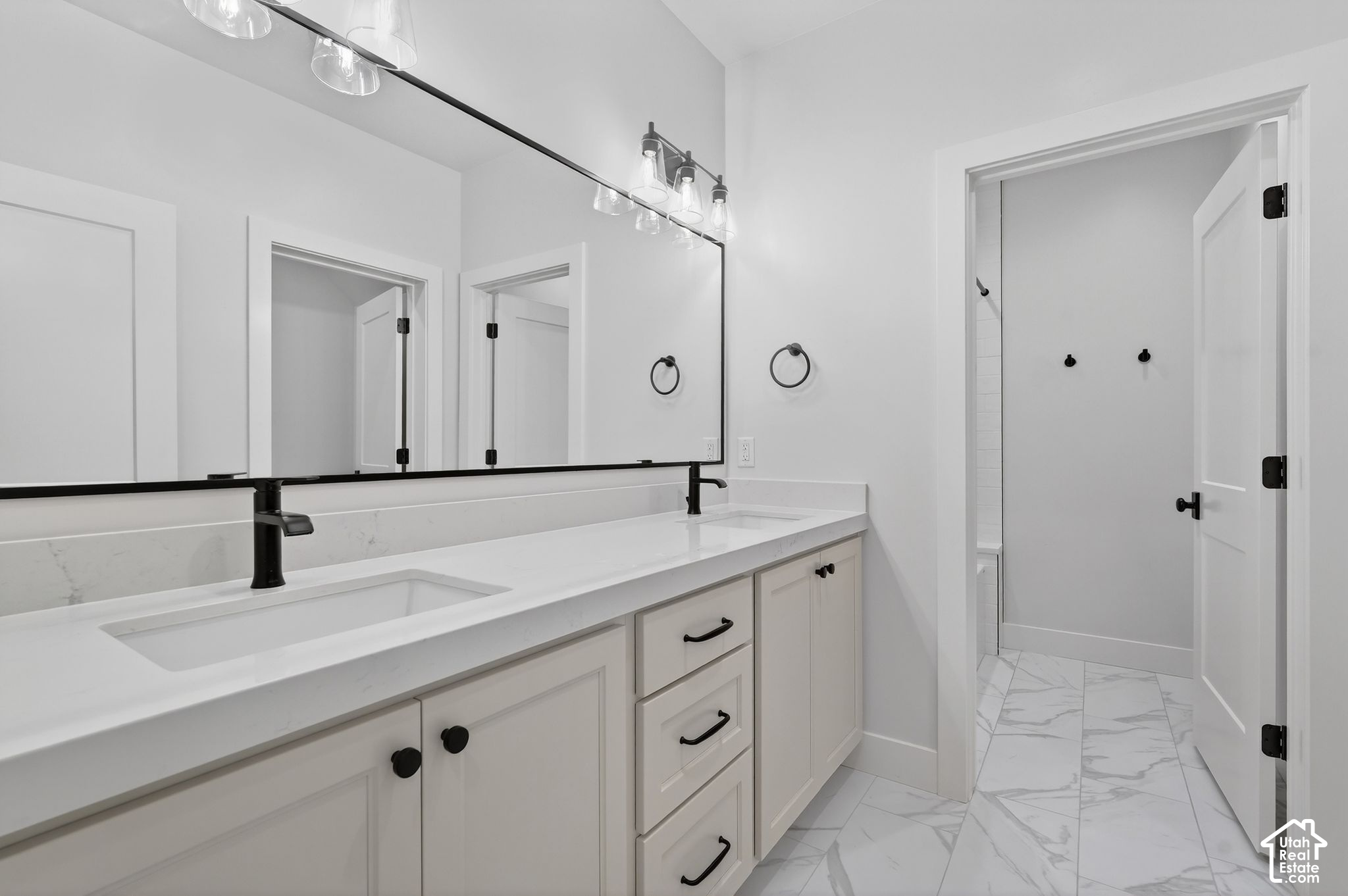 main property photo 76