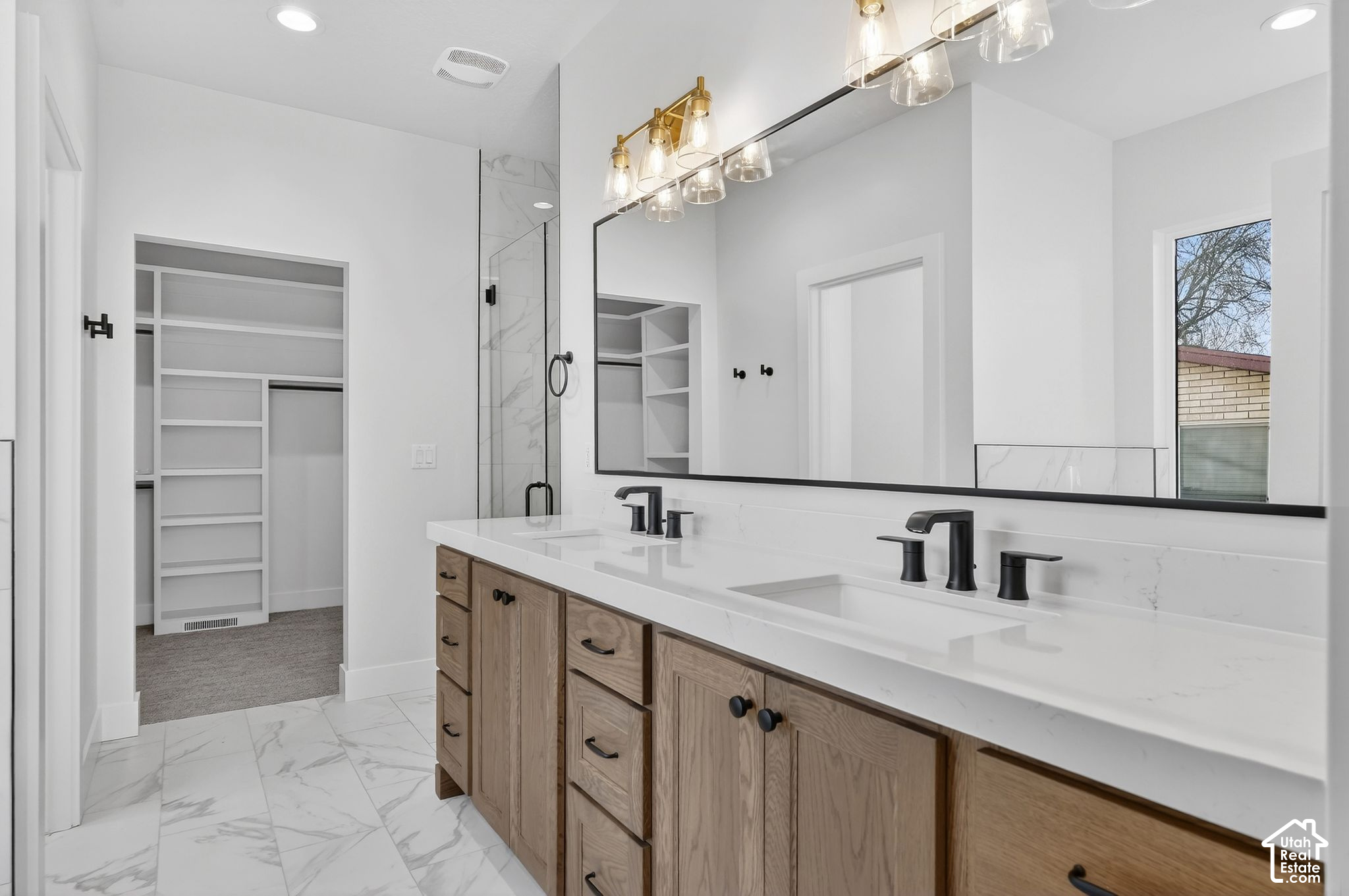 main property photo 82