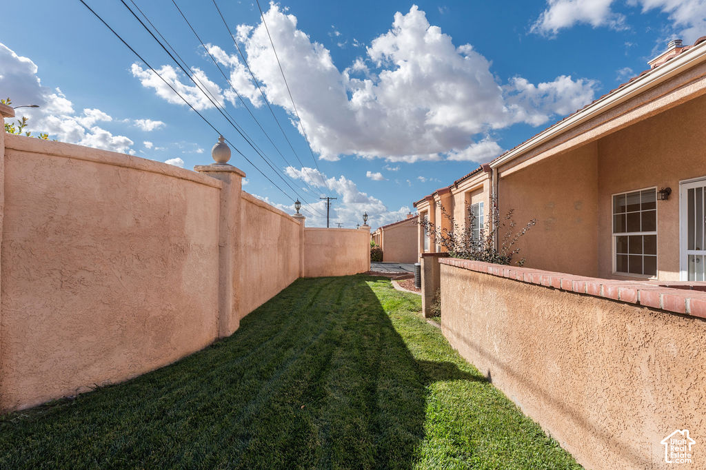 main property photo 32