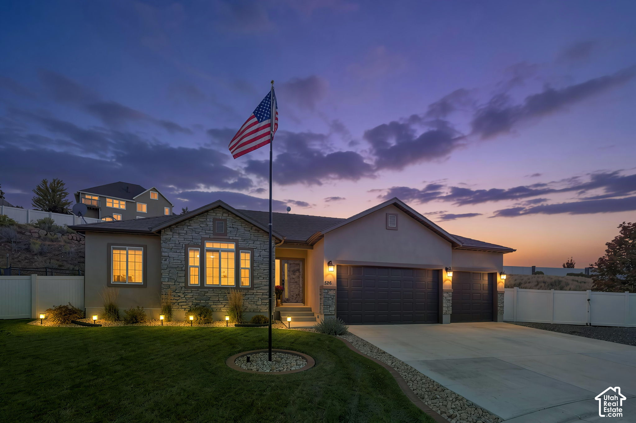 main property photo 27