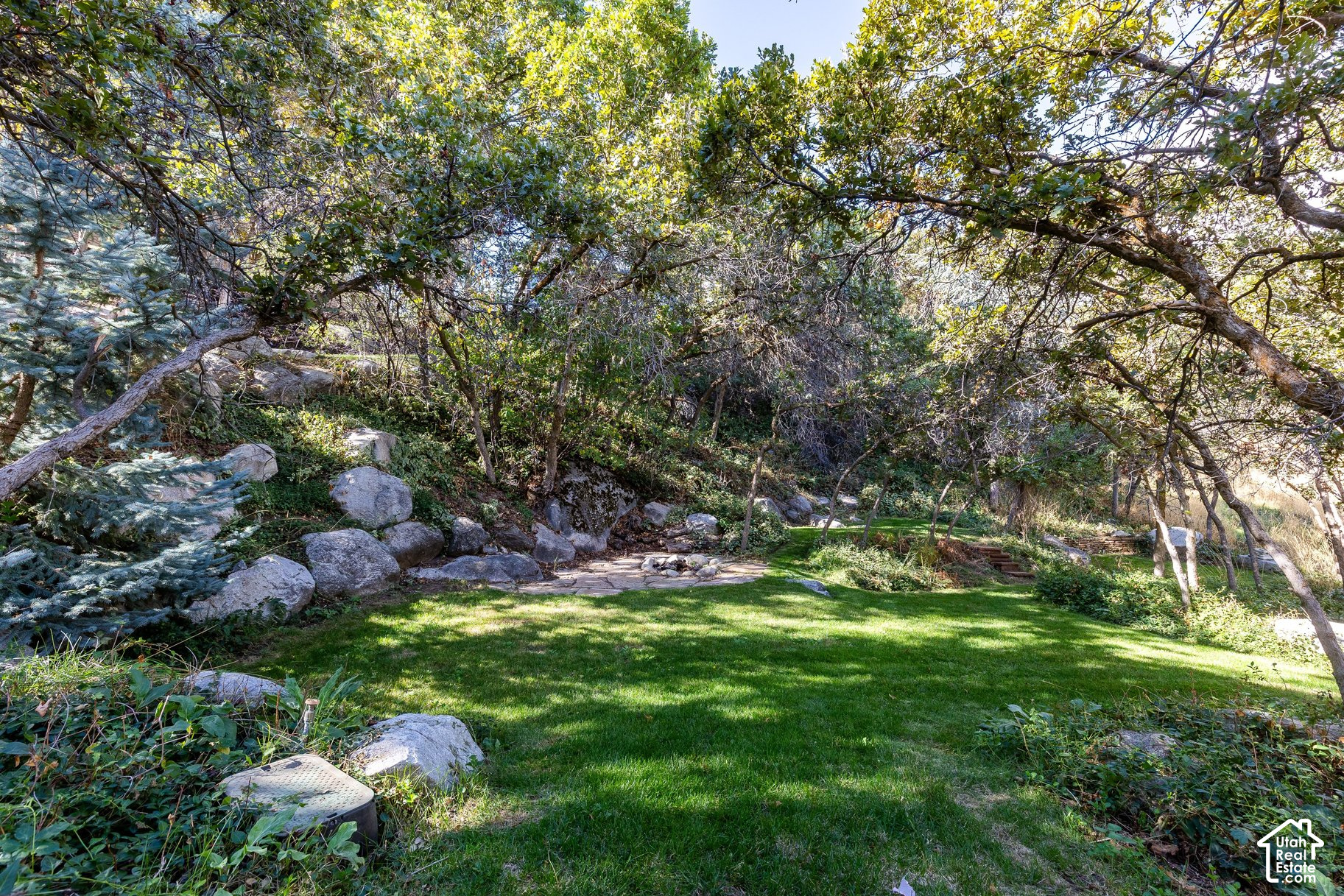 main property photo 51
