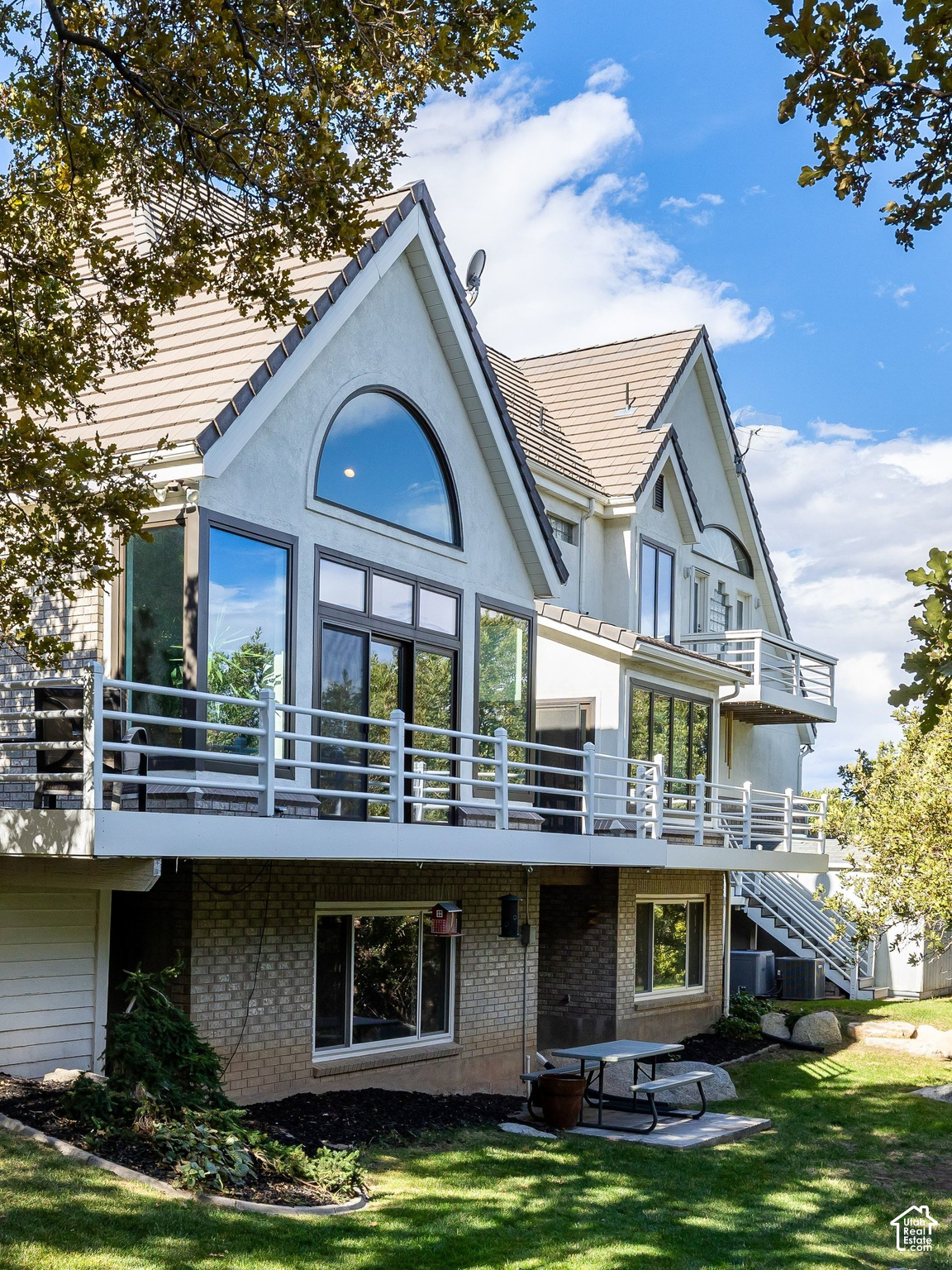 main property photo 79