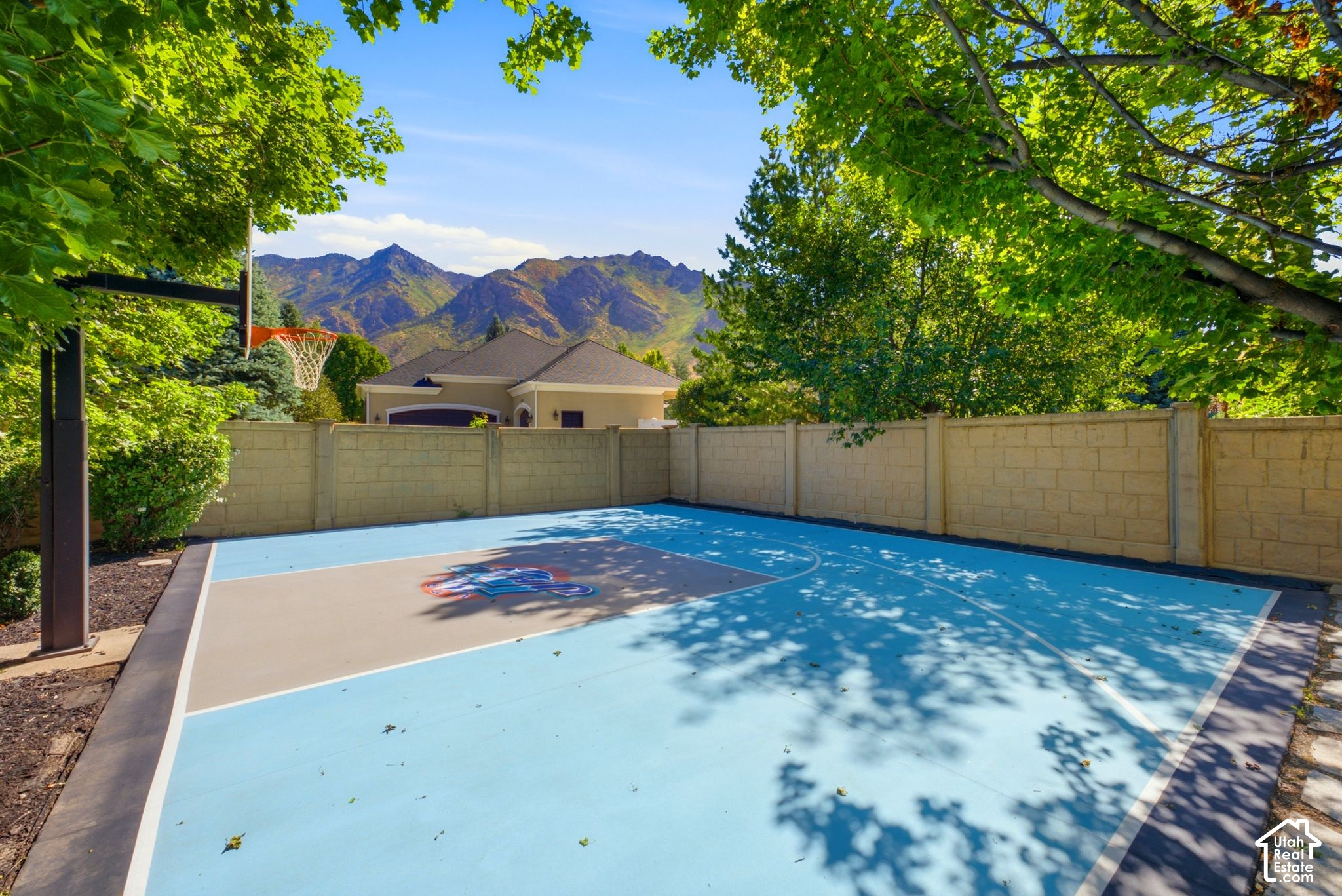 main property photo 80