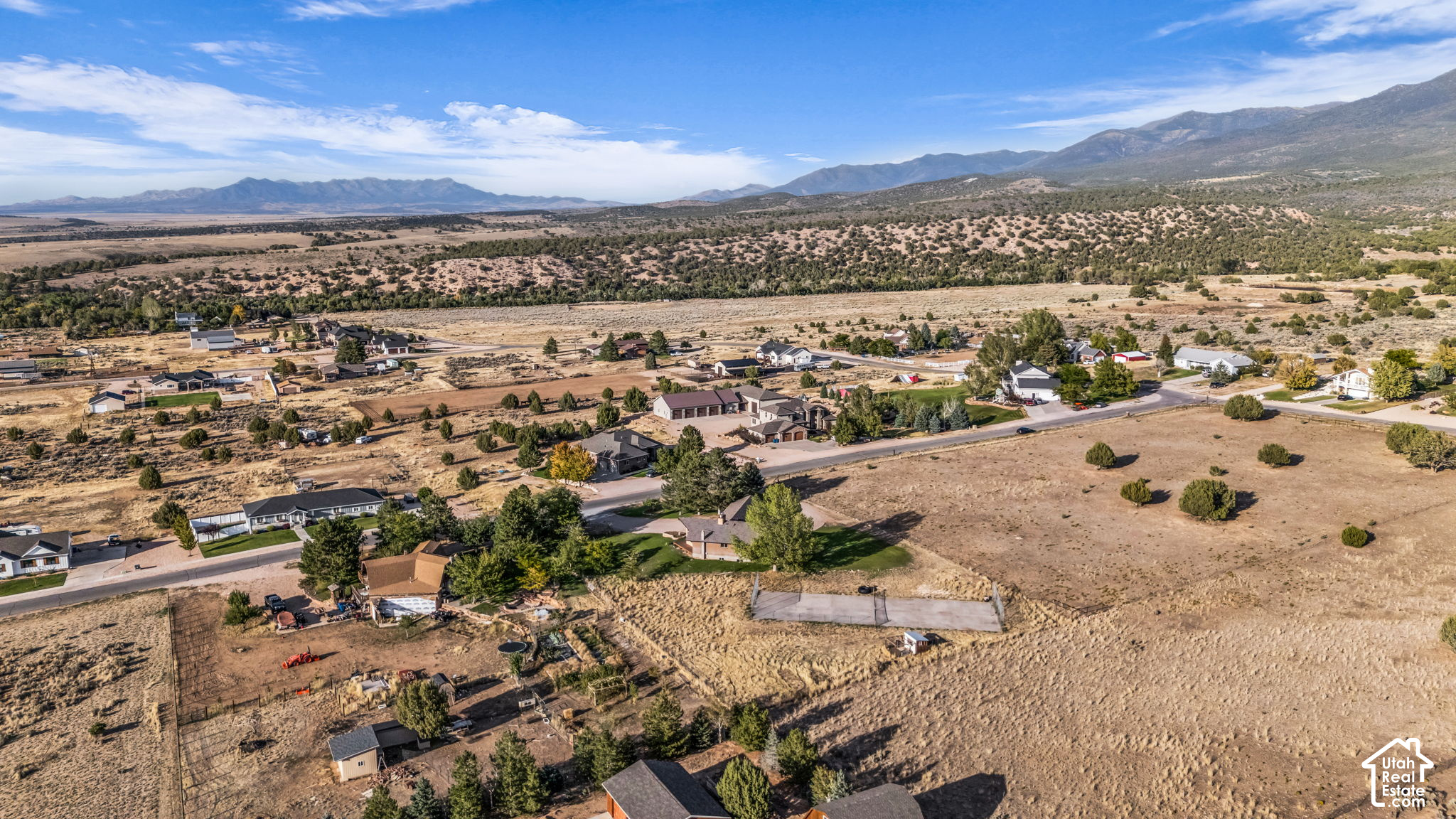main property photo 39