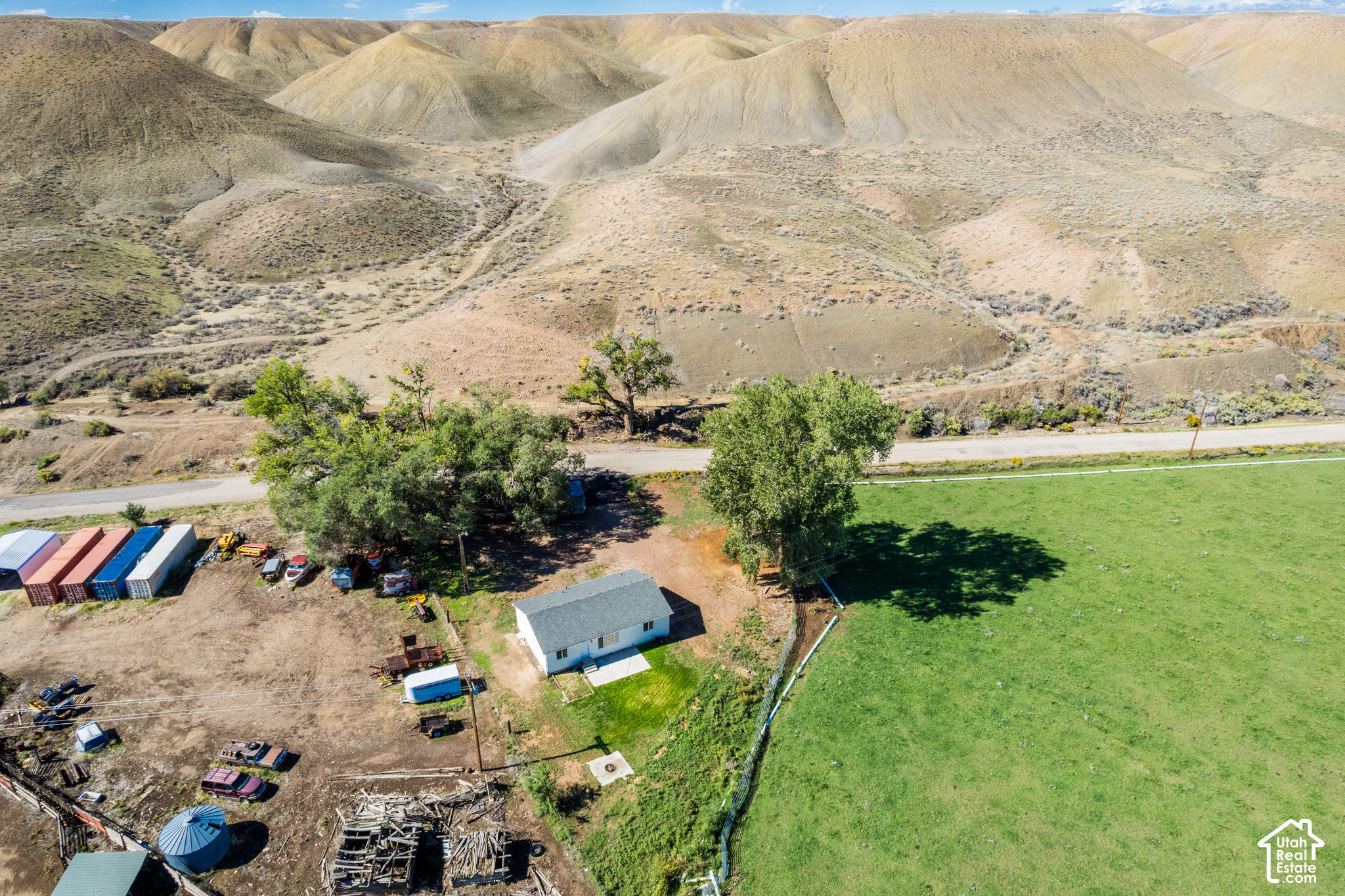 main property photo 5