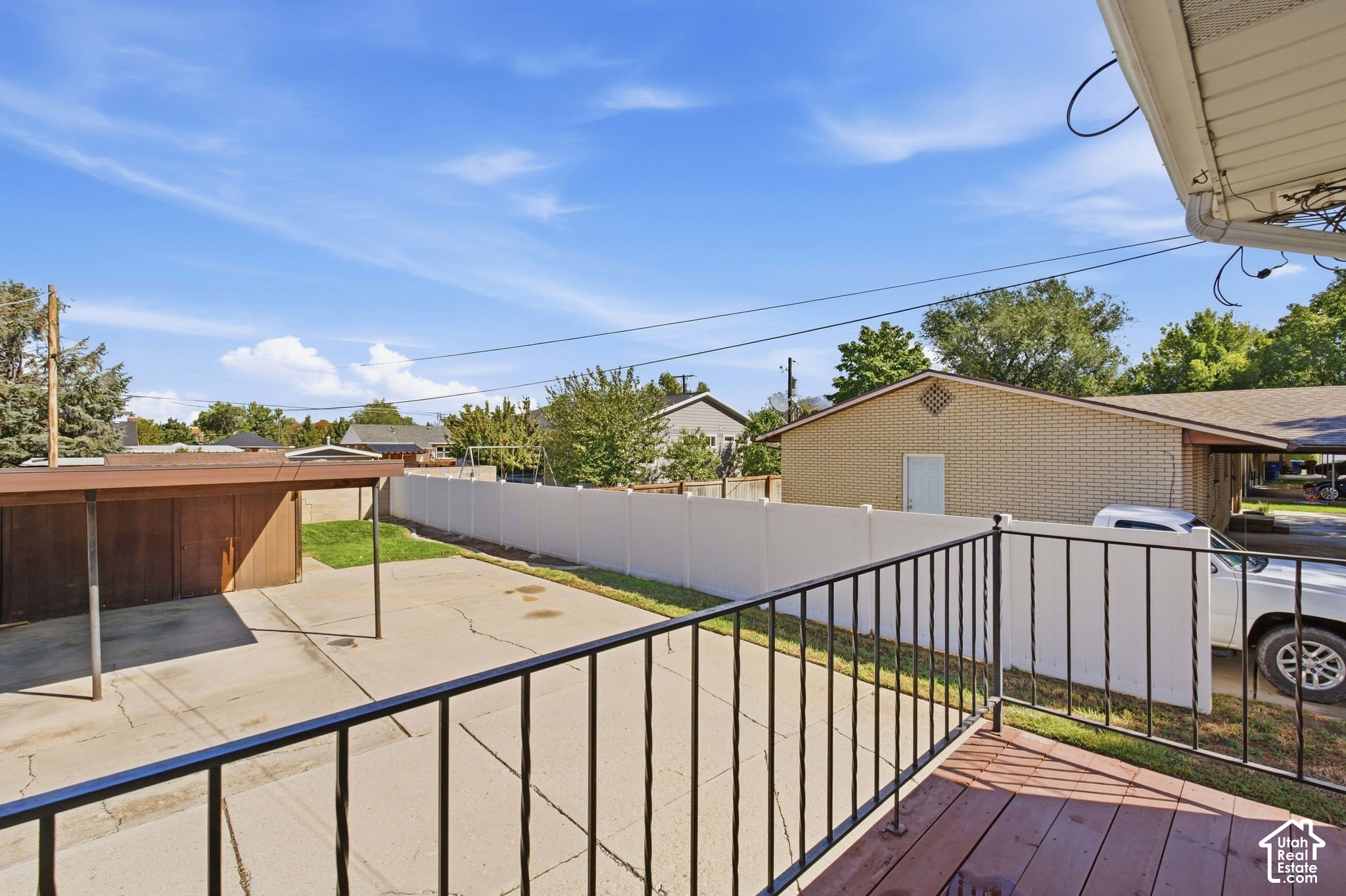 main property photo 20