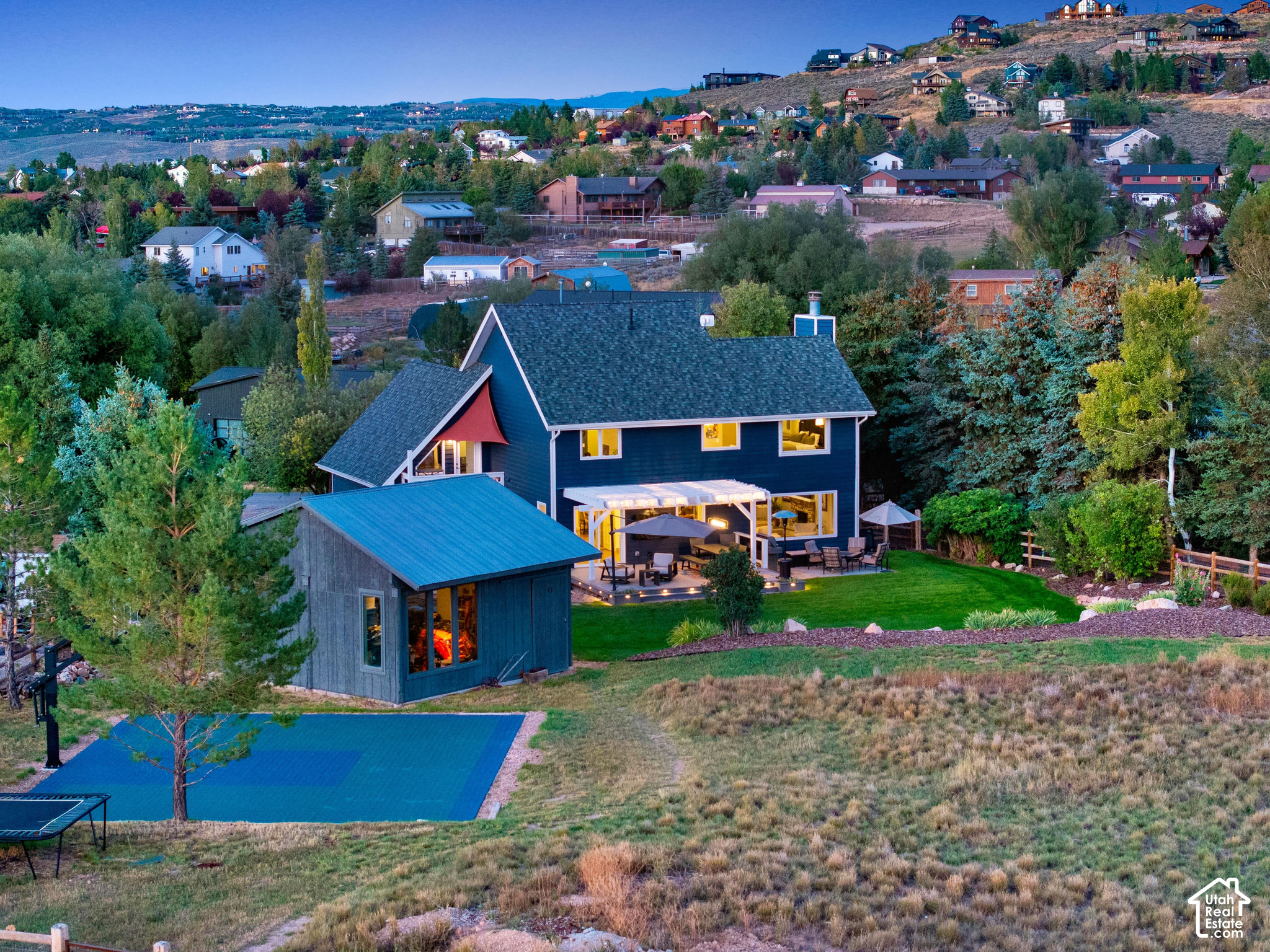 main property photo 38