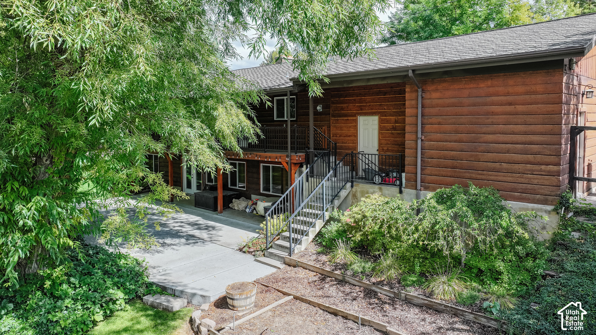 main property photo 52