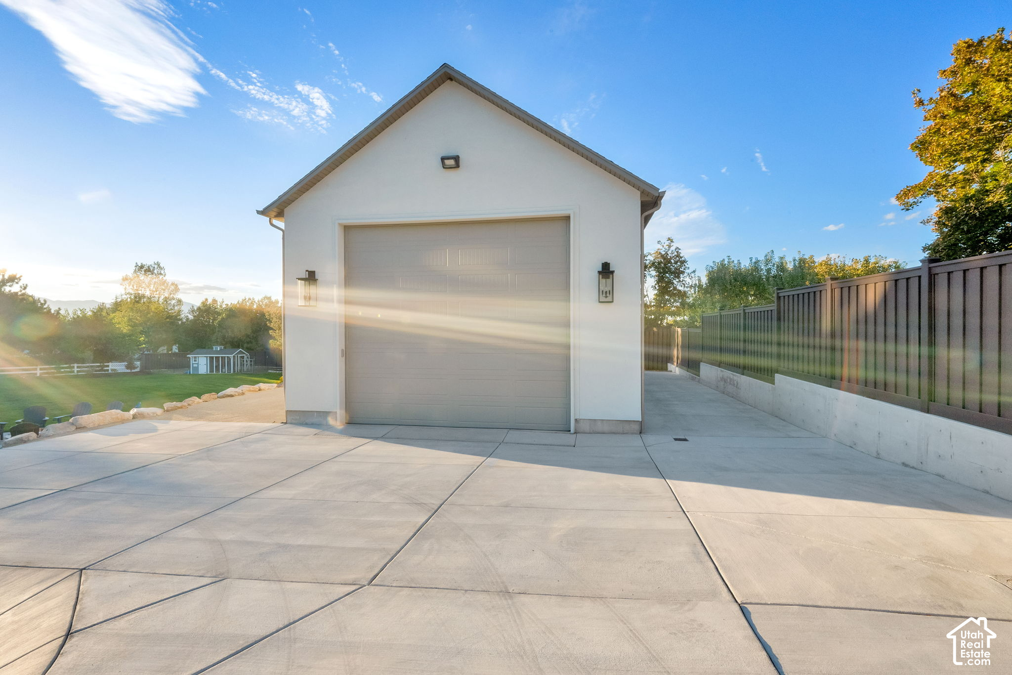 main property photo 68