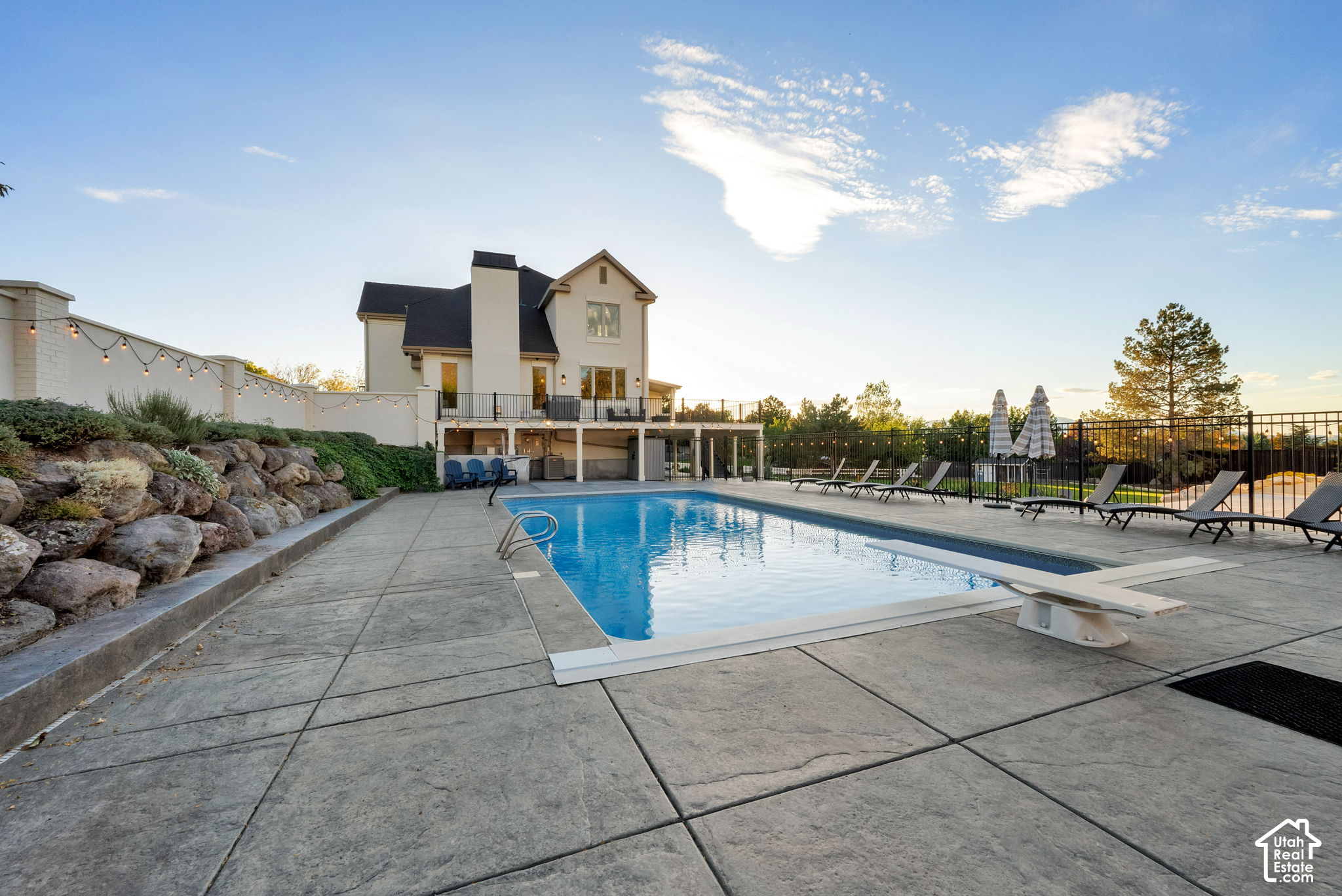 main property photo 76
