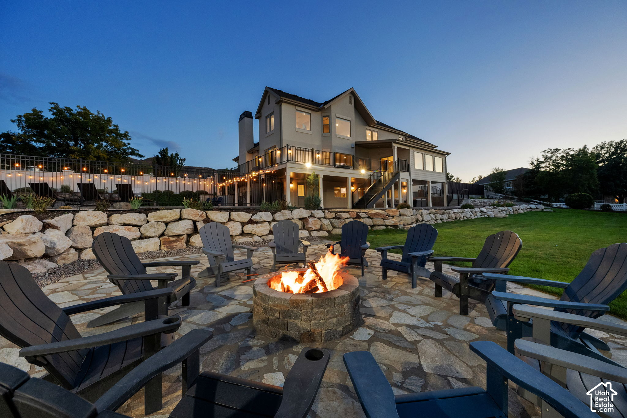 main property photo 90