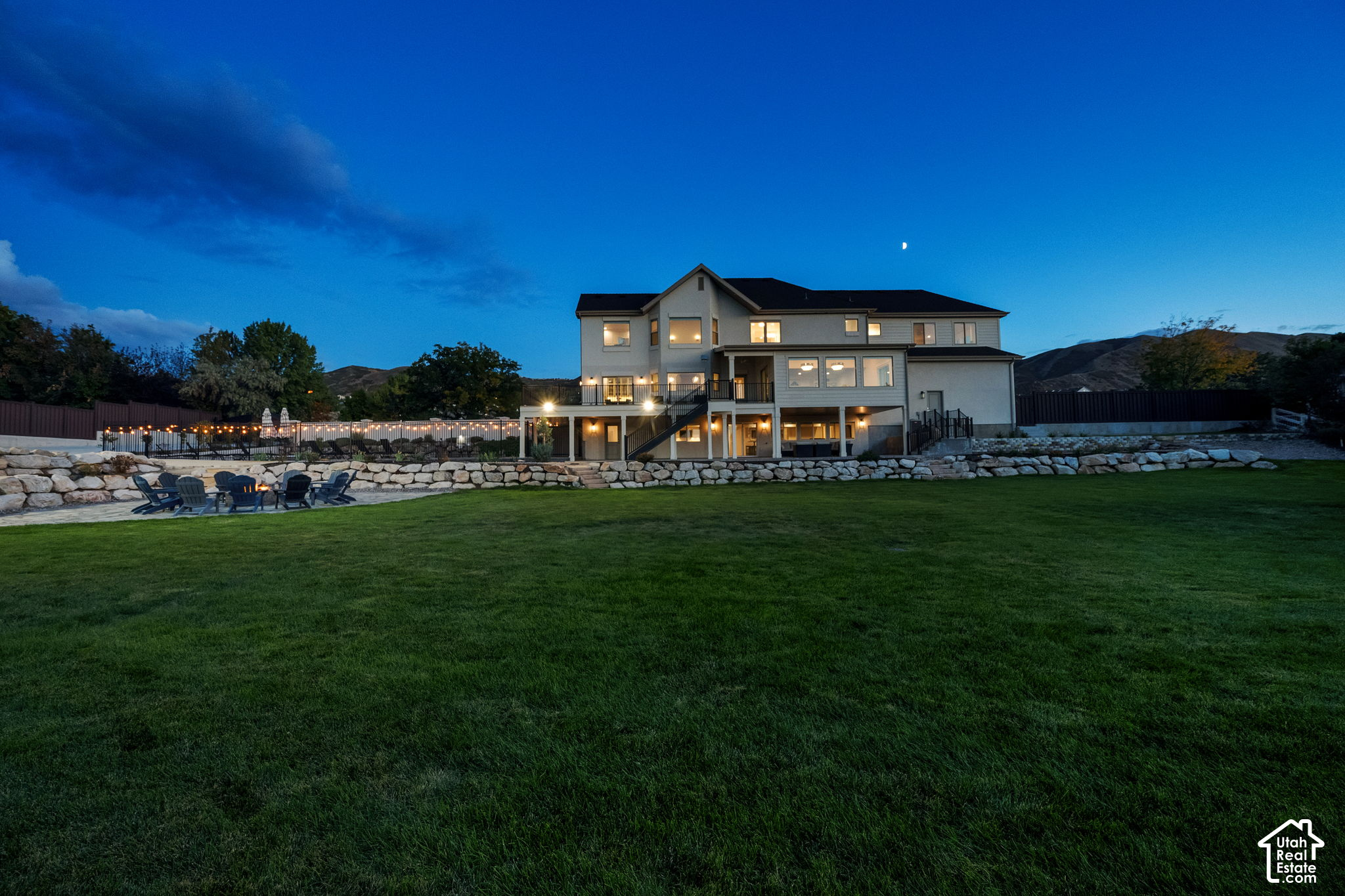 main property photo 92