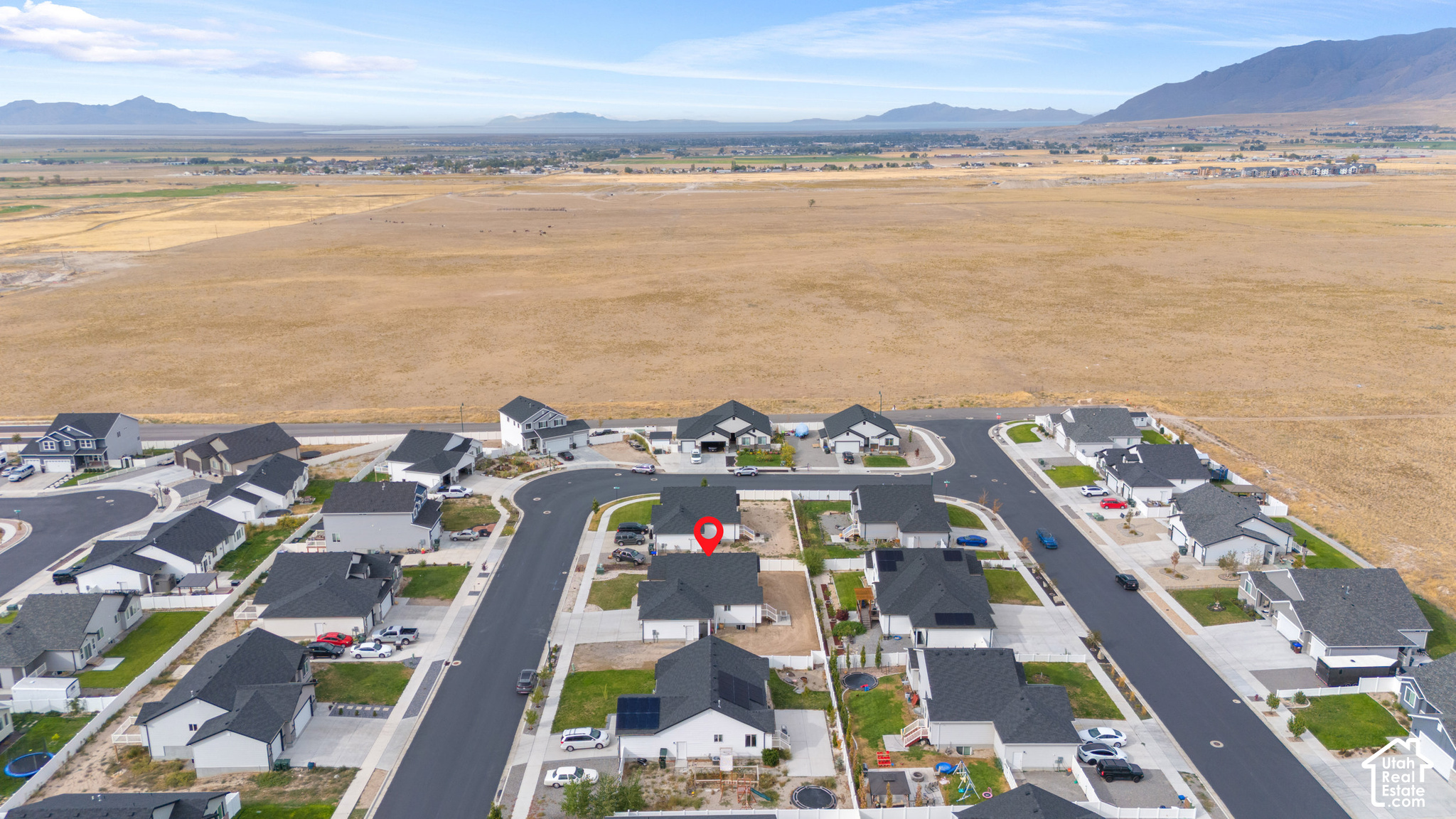 main property photo 40