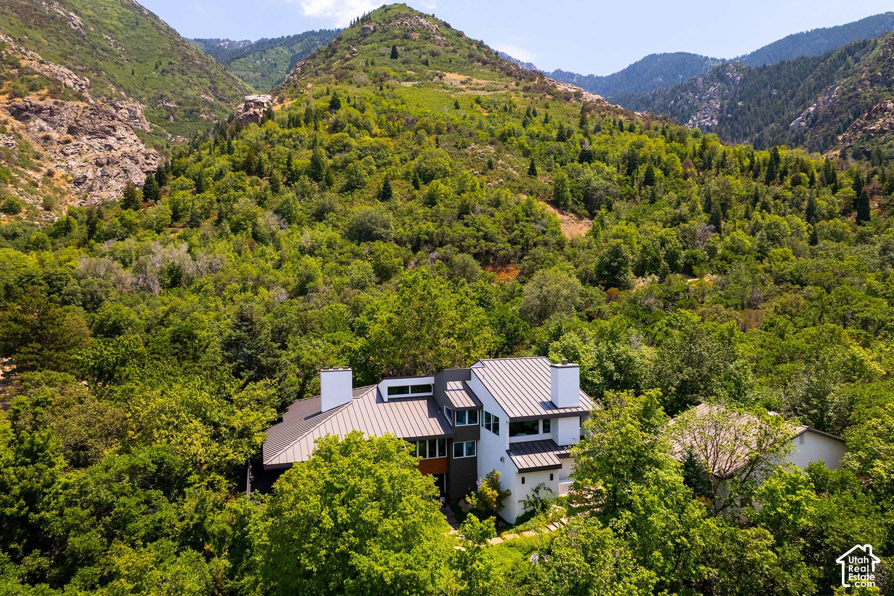 main property photo 83