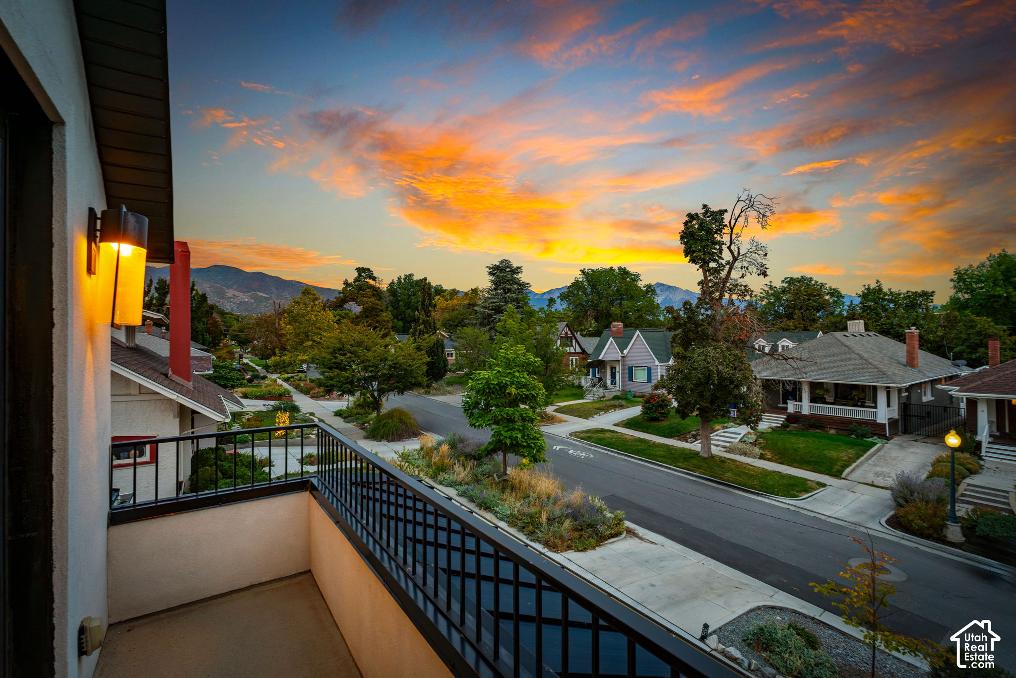 main property photo 25