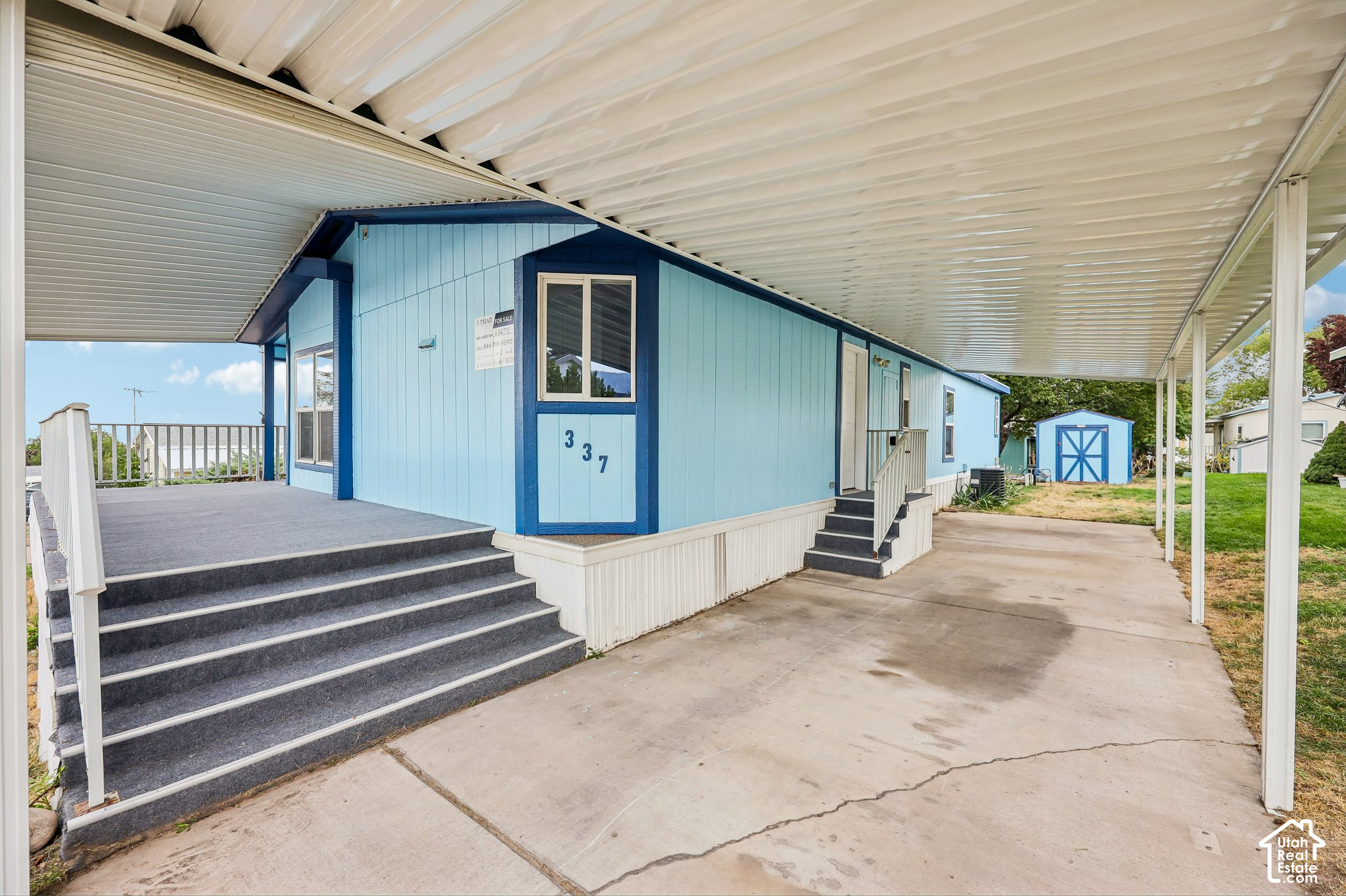 main property photo 28
