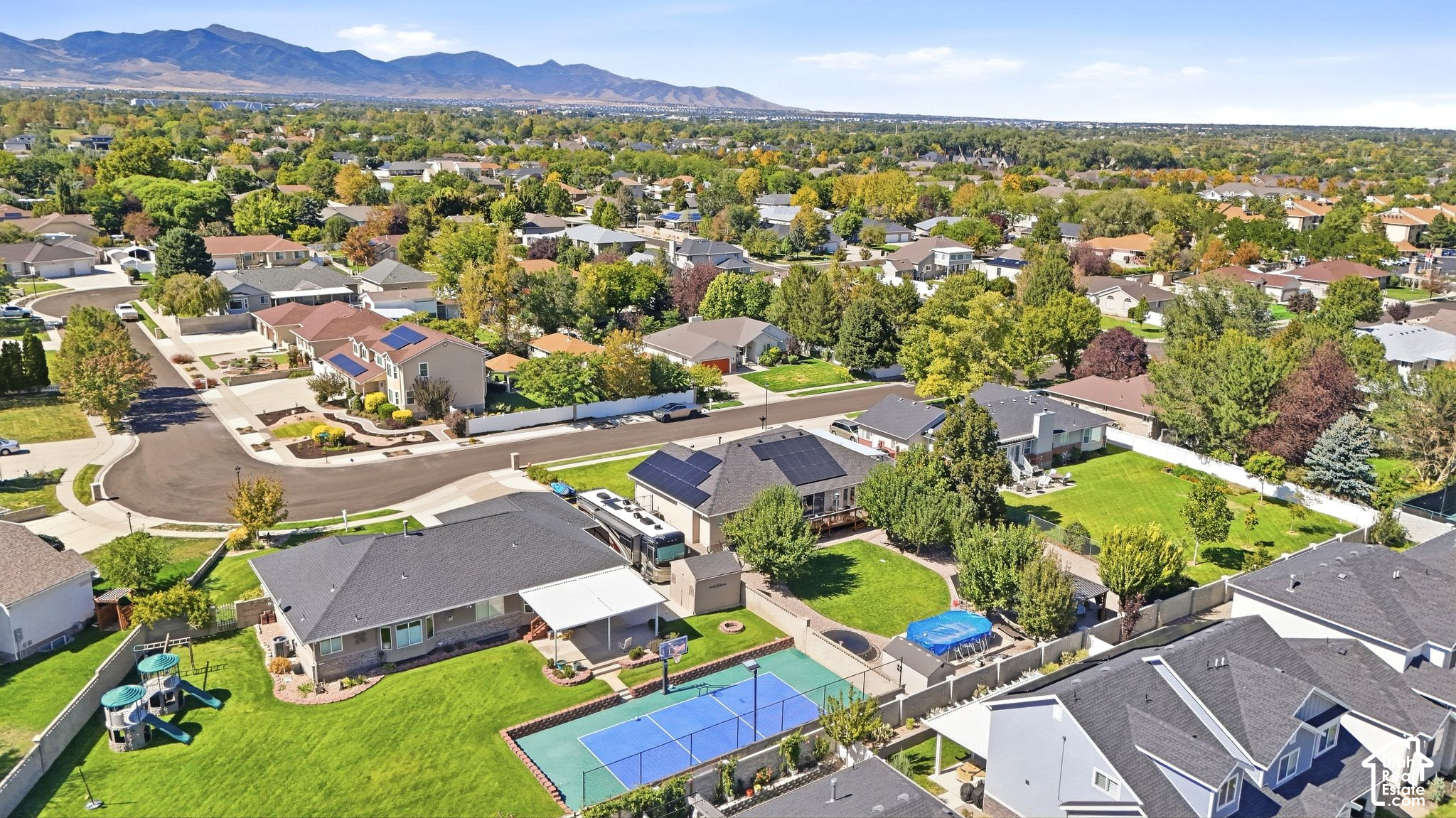 main property photo 58